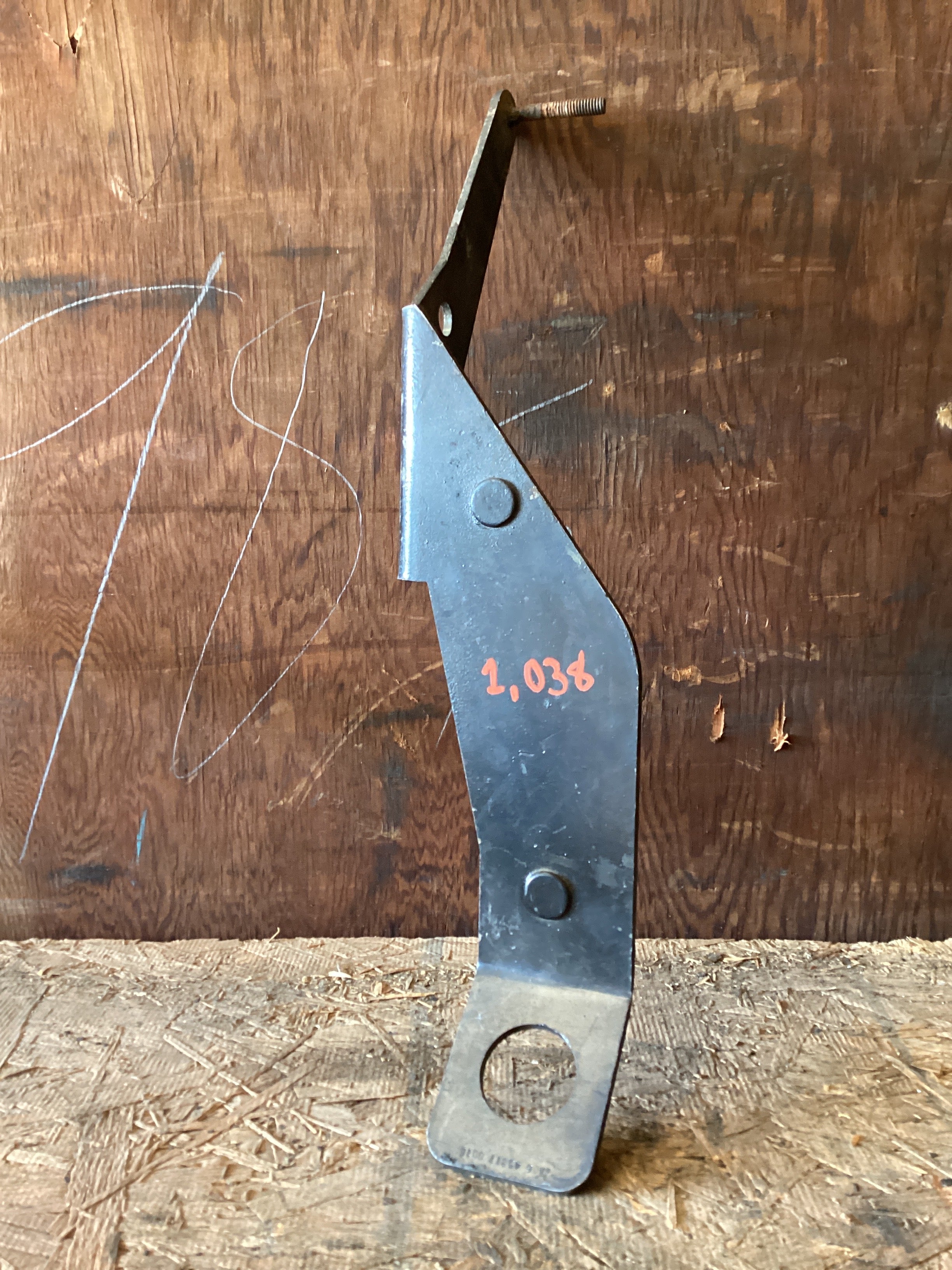 USED | ALTERNATOR BRACKET FREIGHTLINER | SKU1,038