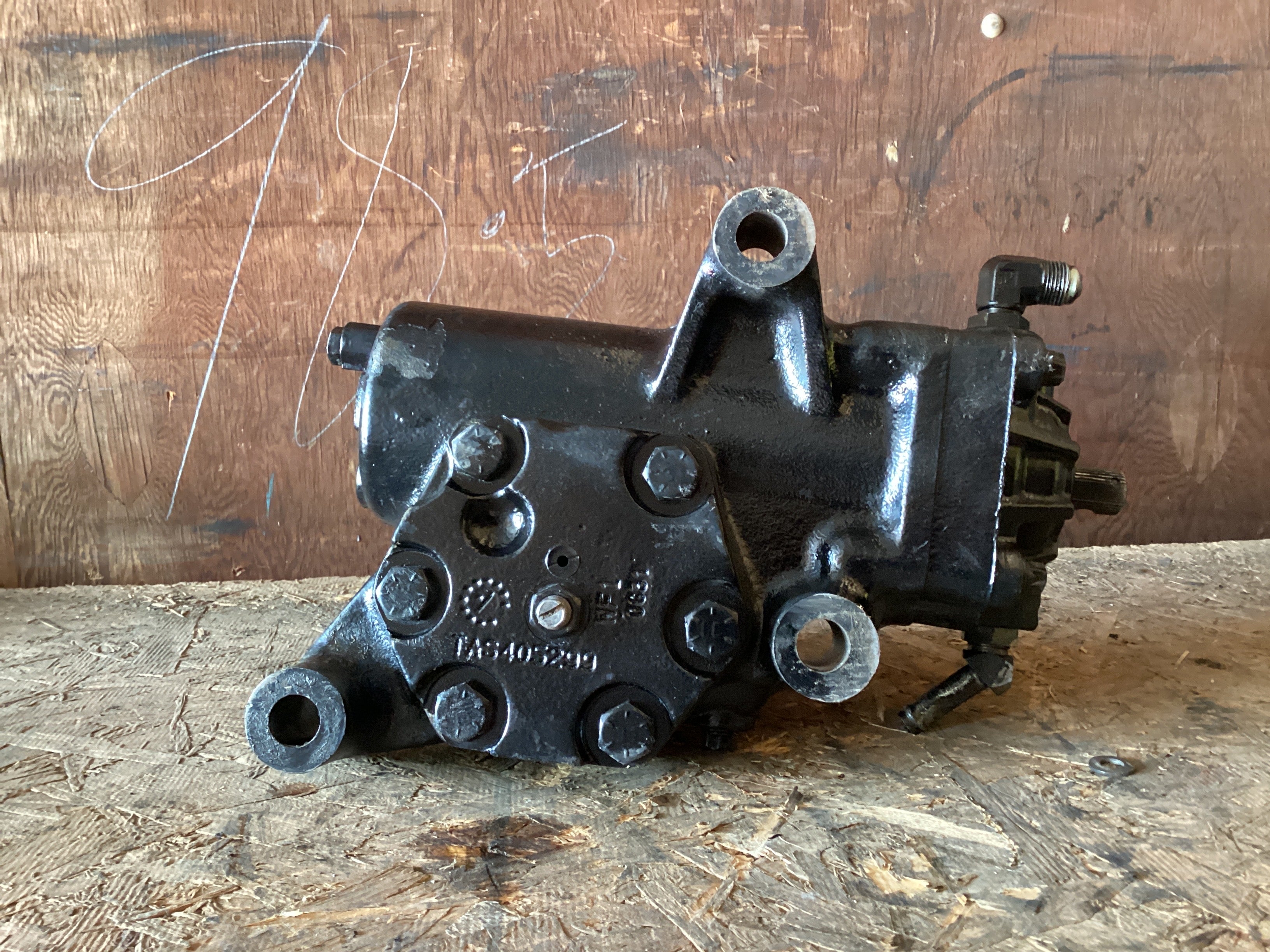 USED | GEAR BOX ASSEMBLY INTERNATIONAL | SKU1,167