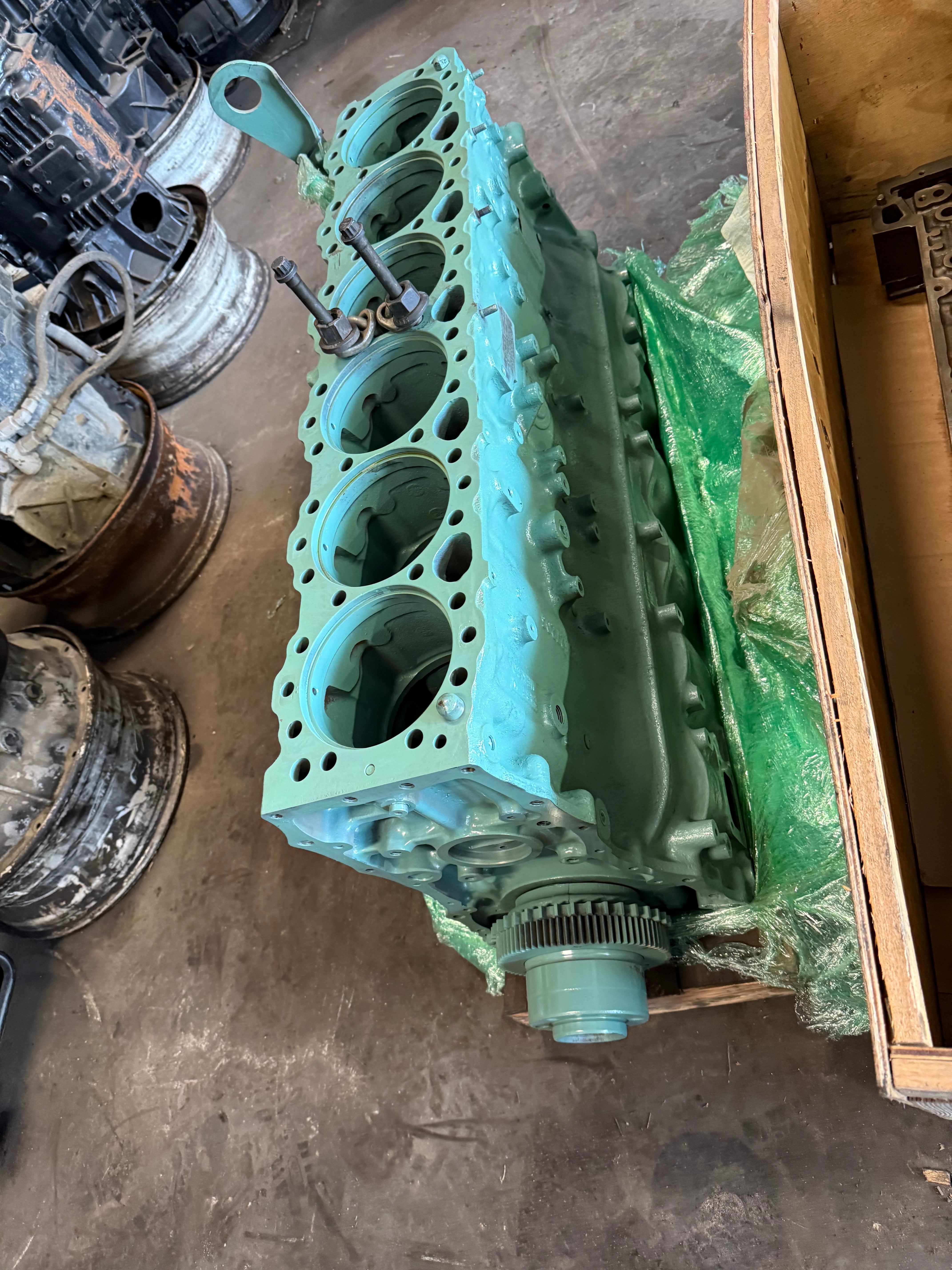 USED | ENGINE CYLINDER BLOCK DETROIT 14 LITERS DDEC VI S60 REBUILT READY TO INSTALL | SKU1,243