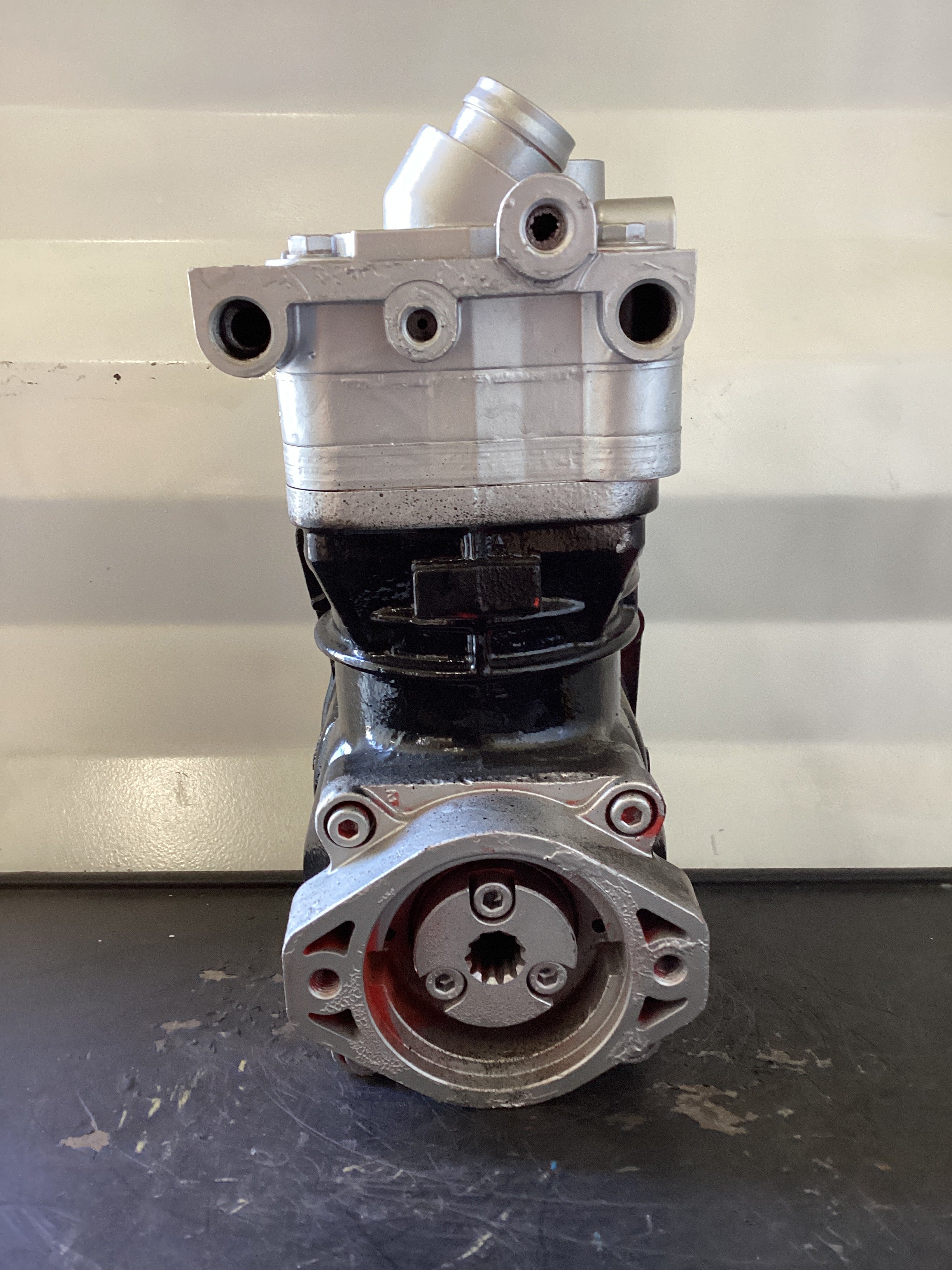 USED | AIR COMPRESSOR DETROIT DD13-DD15 | SKU476