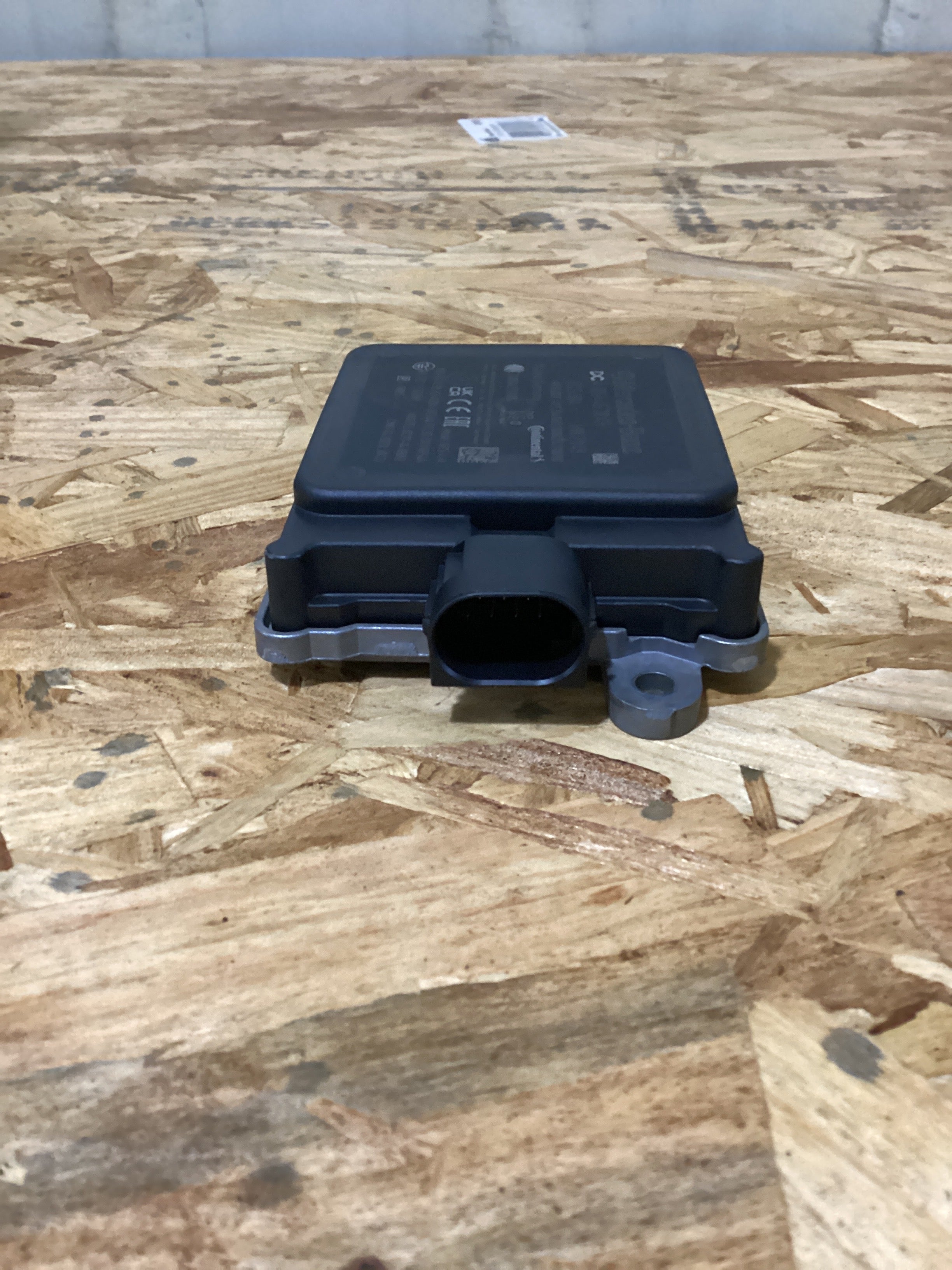 NEW | FRONT END RADAR SENSOR | SKU665