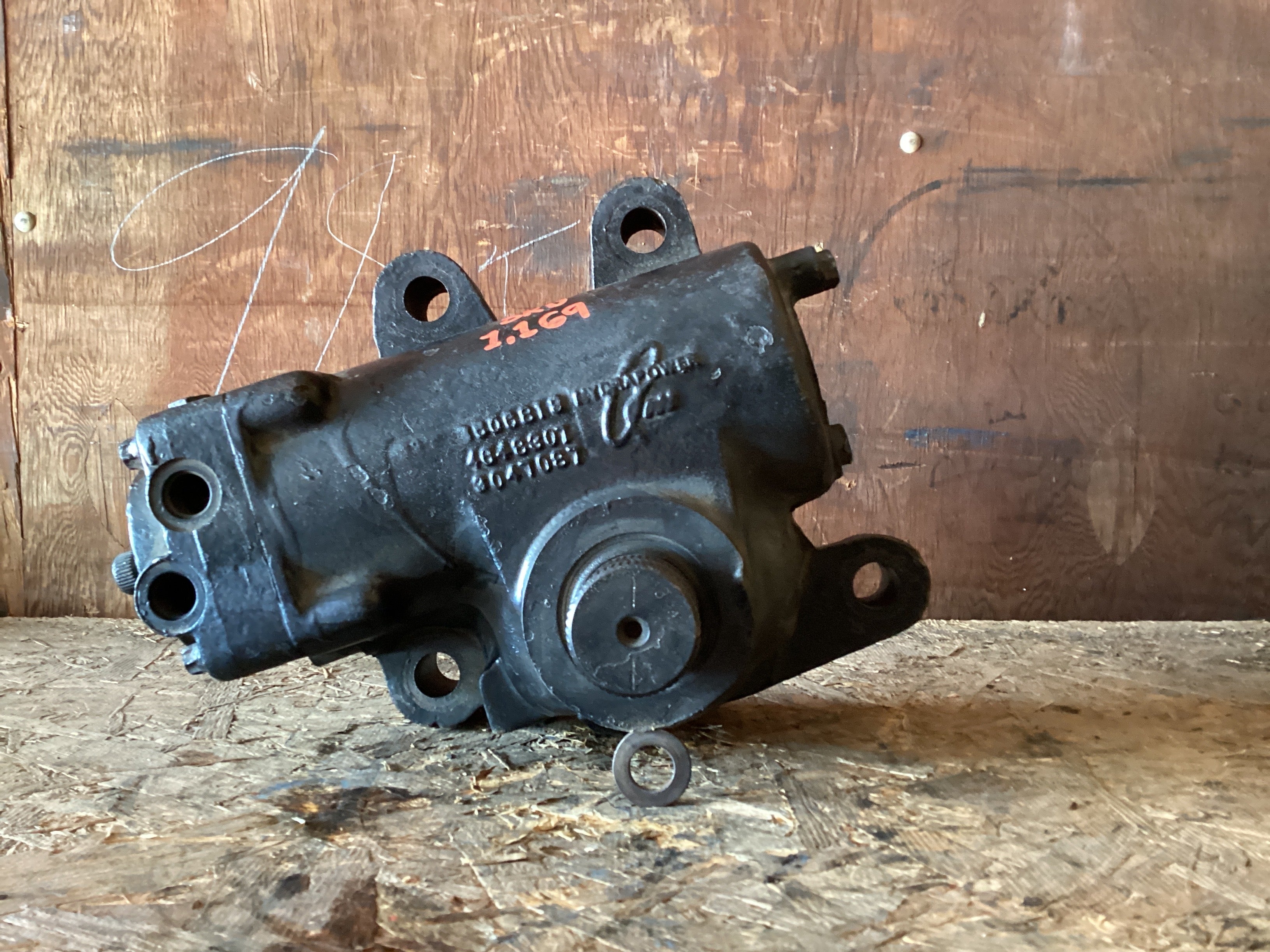 USED | POWER STEERING GEAR BOX ASSEMBLY VOLVO | SKU1,169