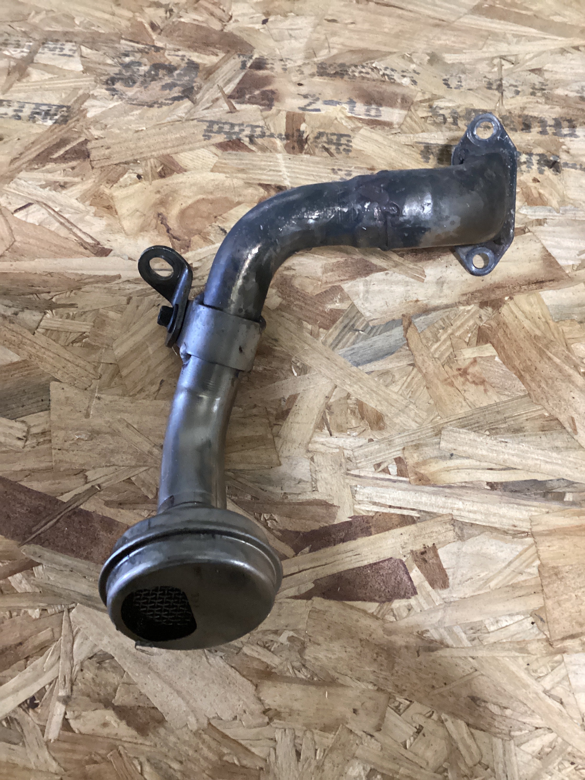 USED | ENGINE OIL PICKUP TUBE INTERNATIONAL NAVISTAR | SKU683