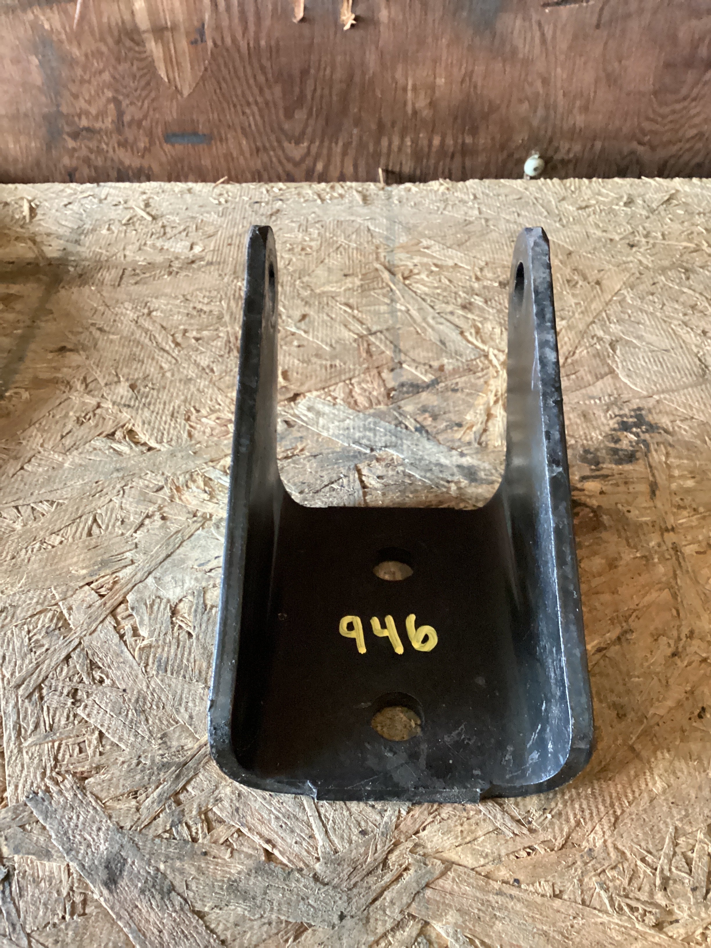 USED | REAR SHOCK UPPER BRACKET | SKU946