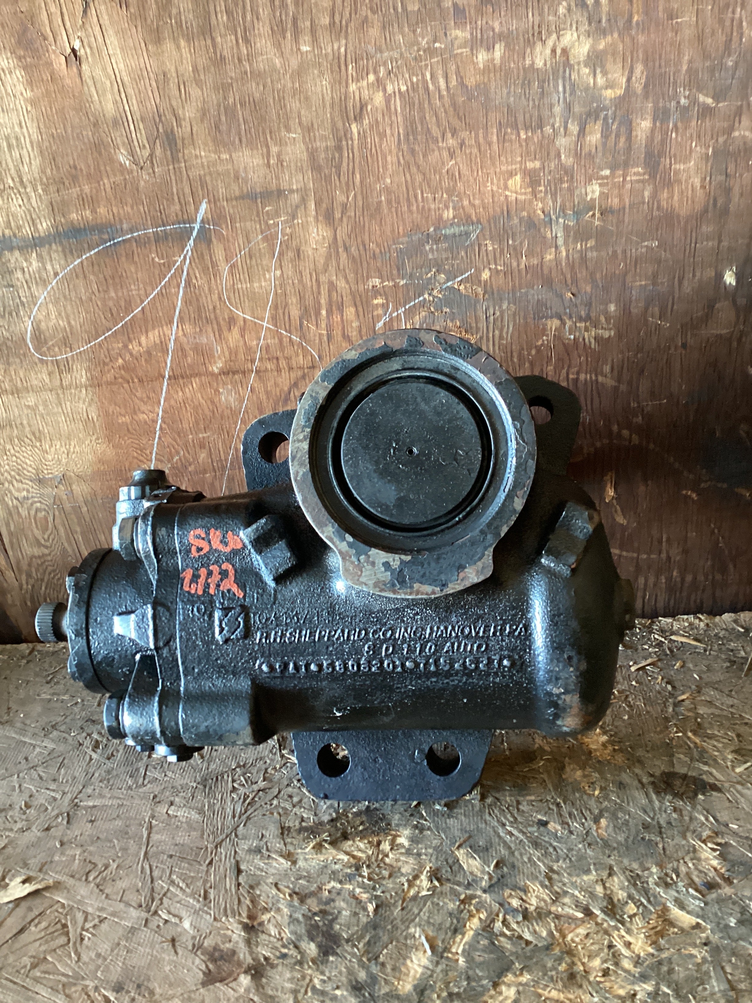 USED | POWER STEERING GEAR BOX VOLVO | SKU1,172