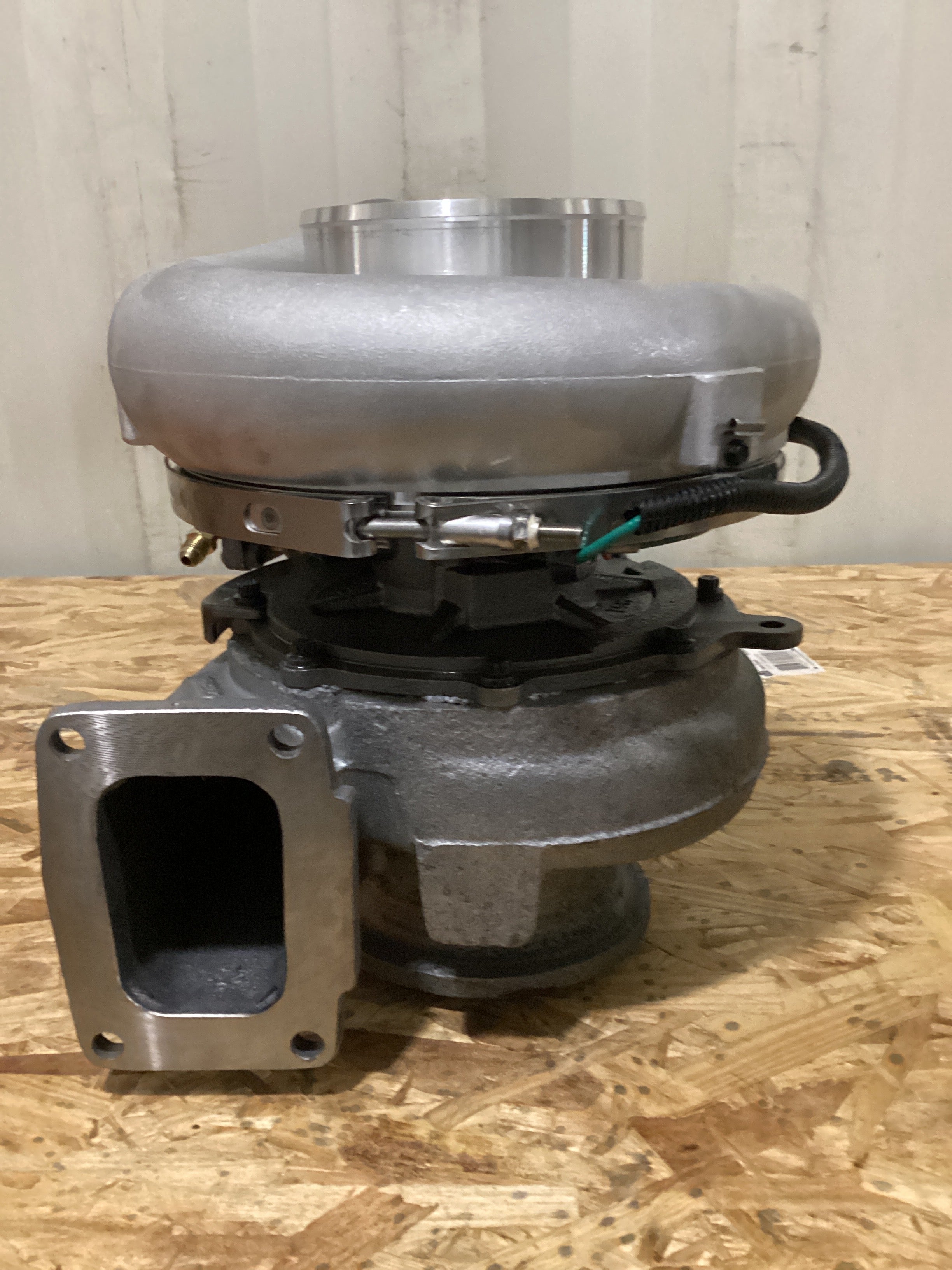 NEW | TURBOCHARGER ASSY (DETROIT 14L) | SKU668