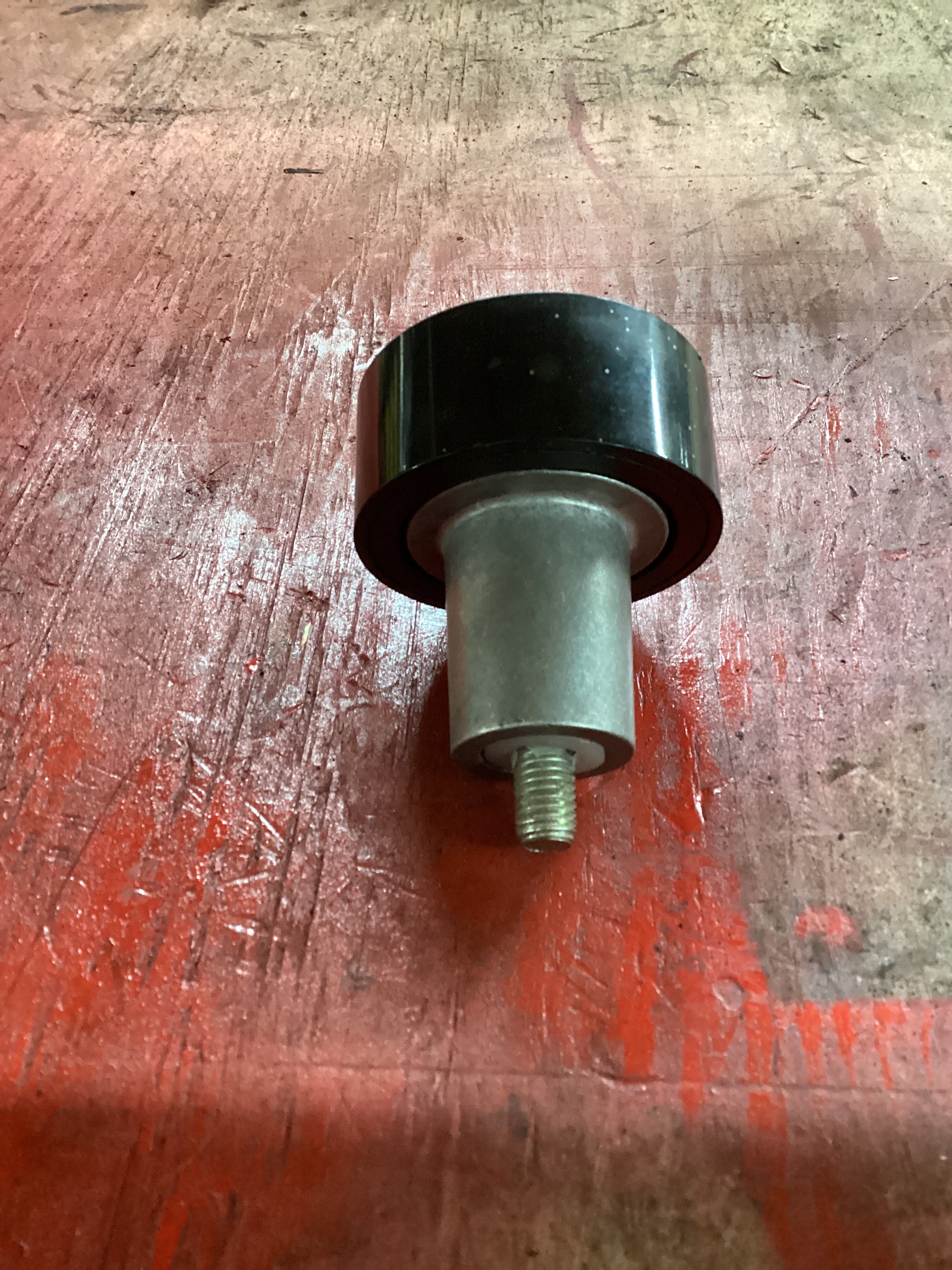 NEW | ENGINE IDDLER PULLEY MX11 | SKU1,695