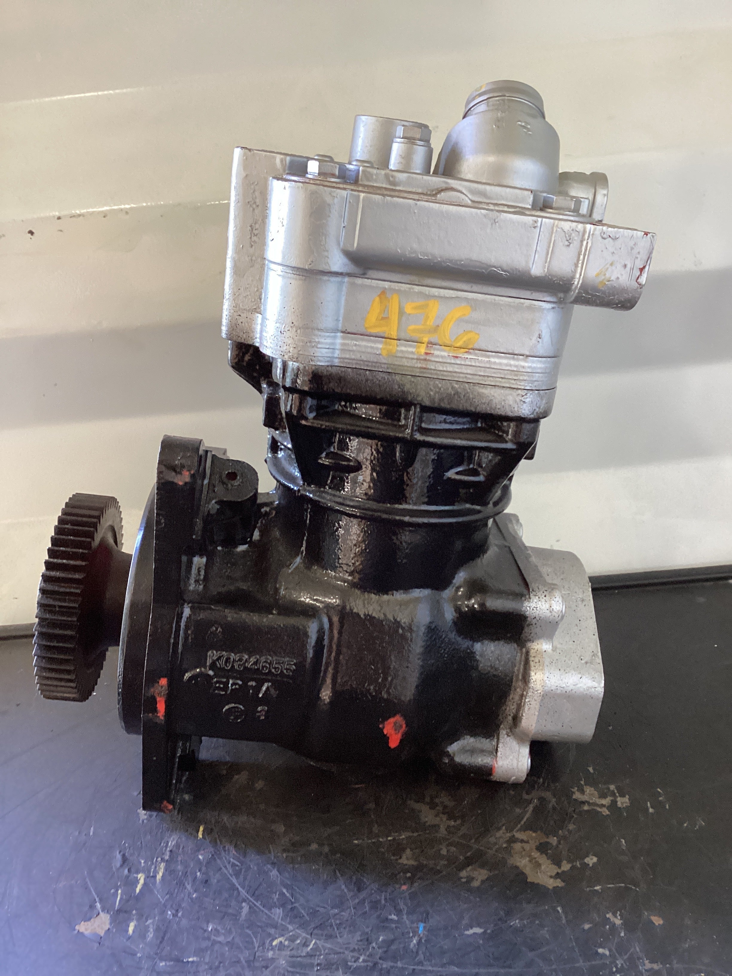 USED | AIR COMPRESSOR DETROIT DD13-DD15 | SKU476