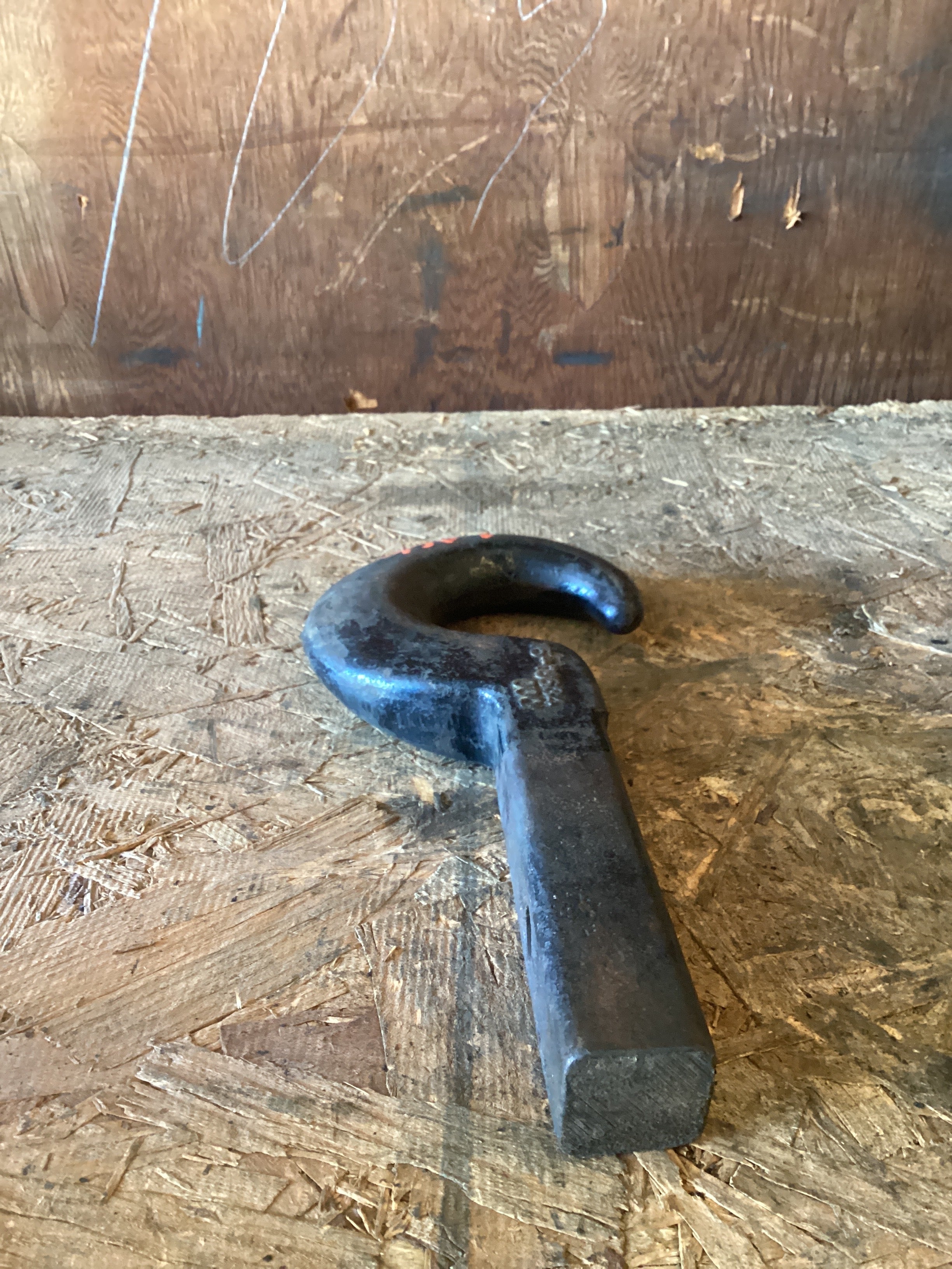 USED | FRONT TOW HOOK BRACKET FREIGHTLINER | SKU1,066