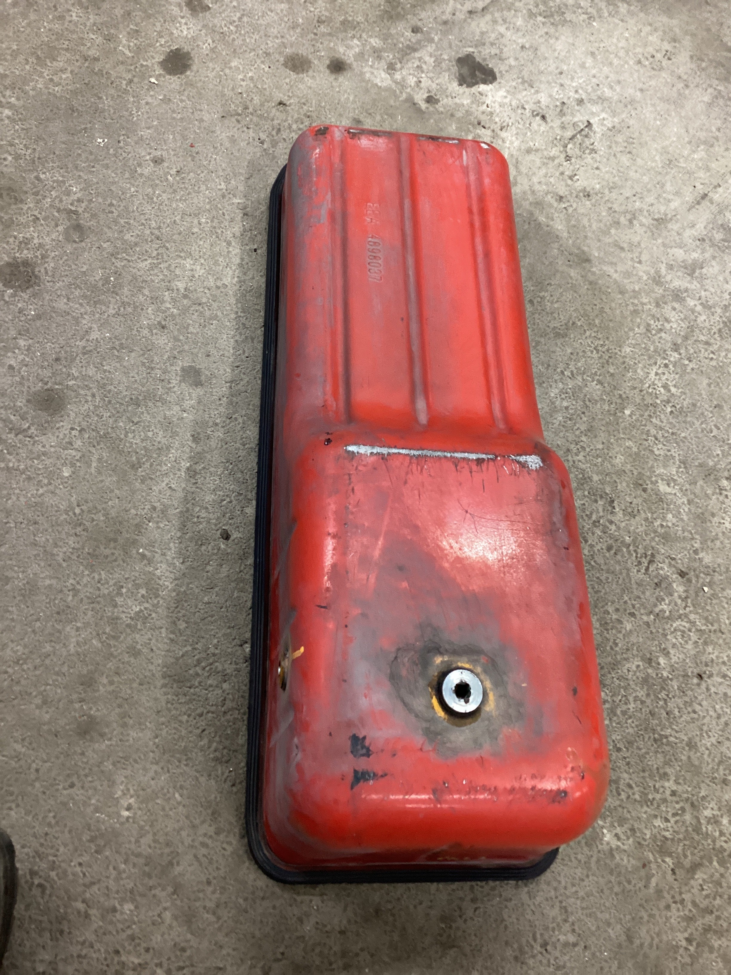 USED | ENGINE OIL PAN ASSEMBLY CUMMINS ISB 2012 | SKU1,142