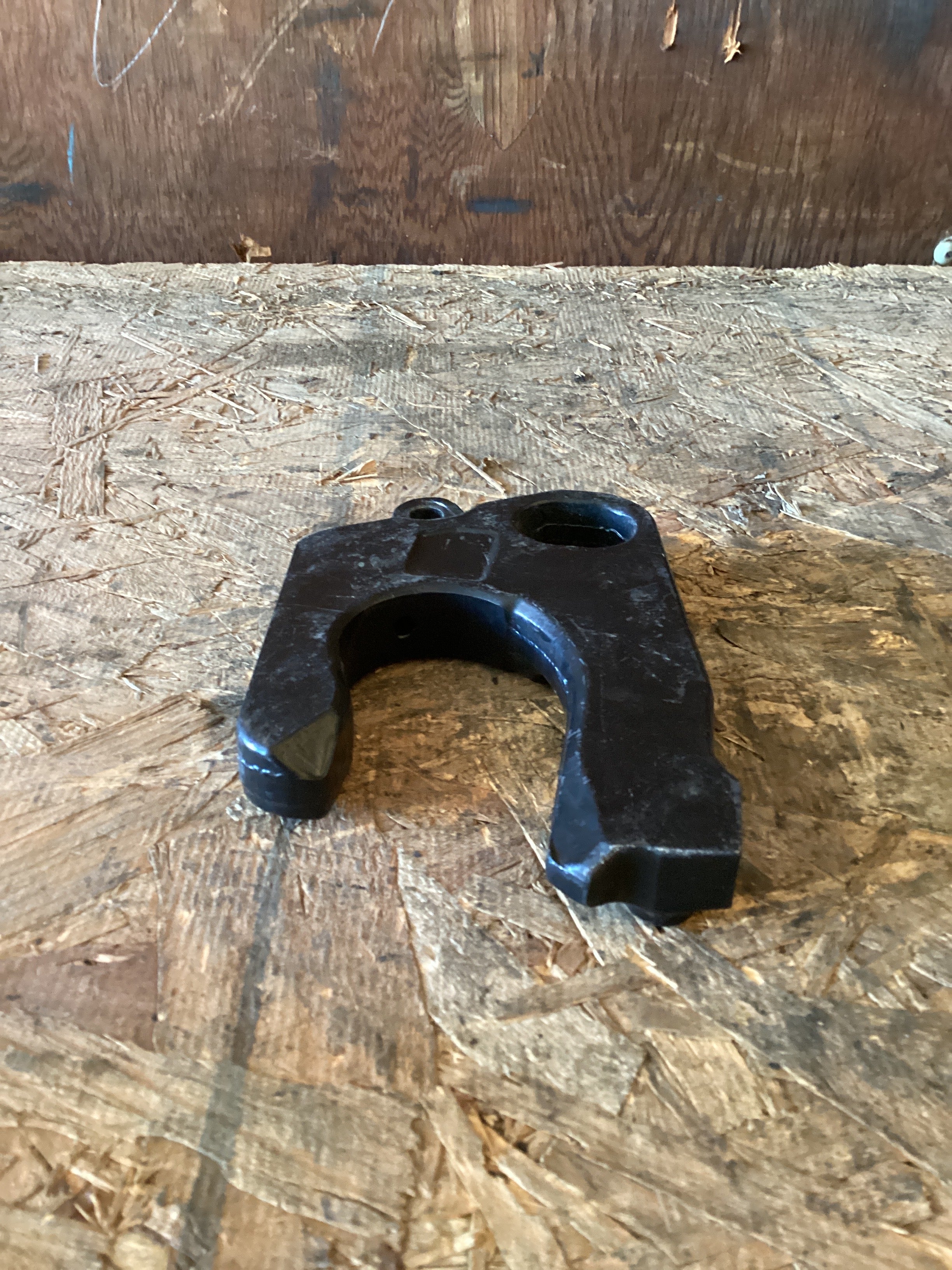 USED | 5TH WHEEL JOSH BRACKET | SKU1,061