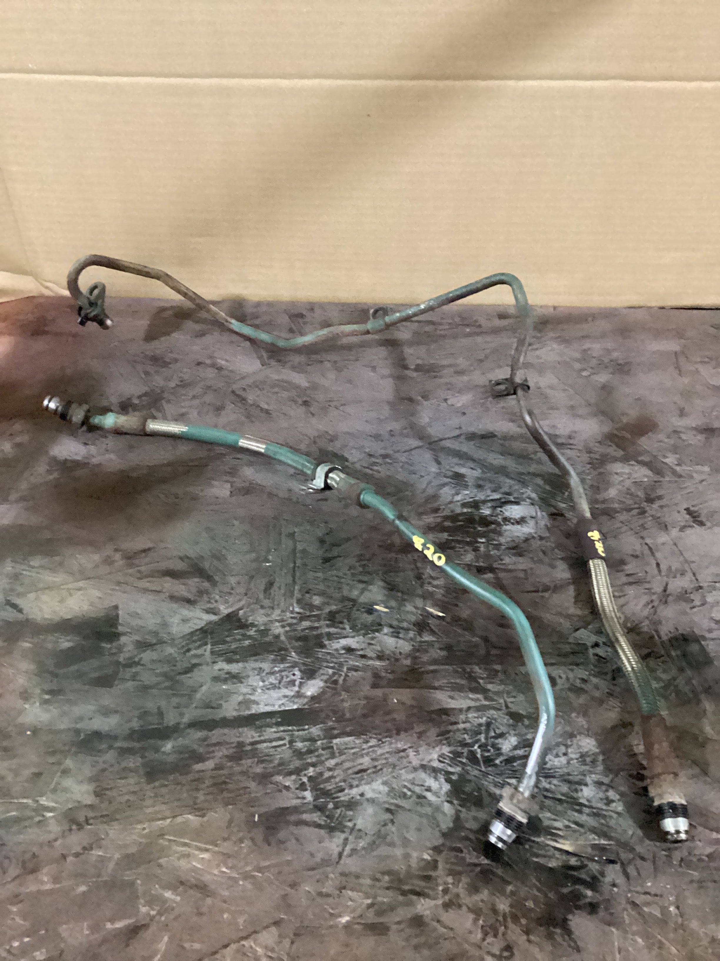 USED | FUEL AND POWER STEERING PUMP HOSES VOLVO 2019 D13 | SKU820