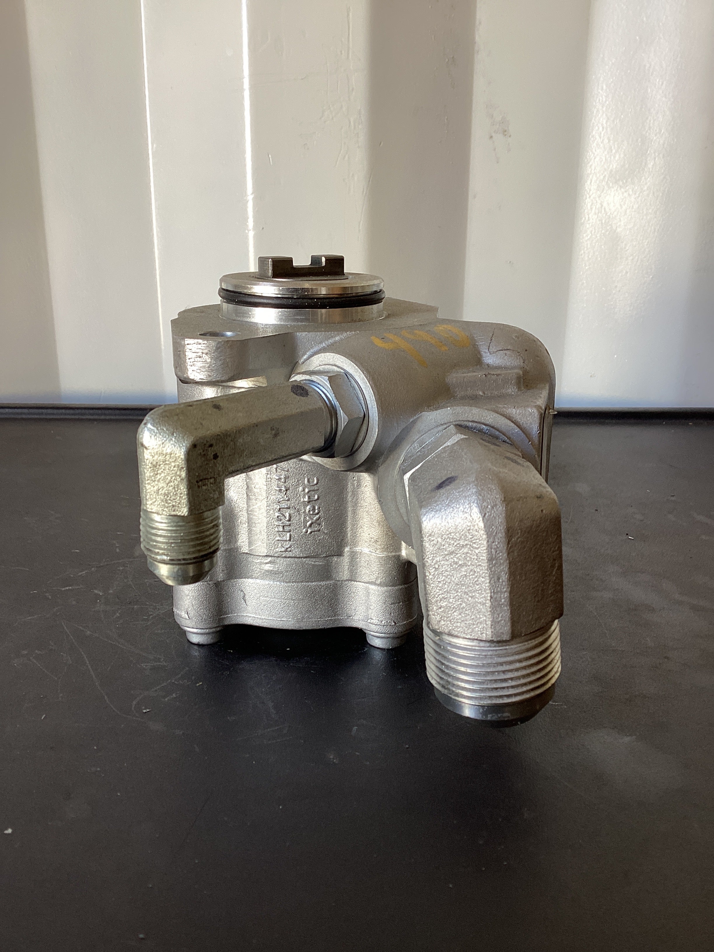 USED | POWER STEERING PUMP INTERNATIONAL | SKU490