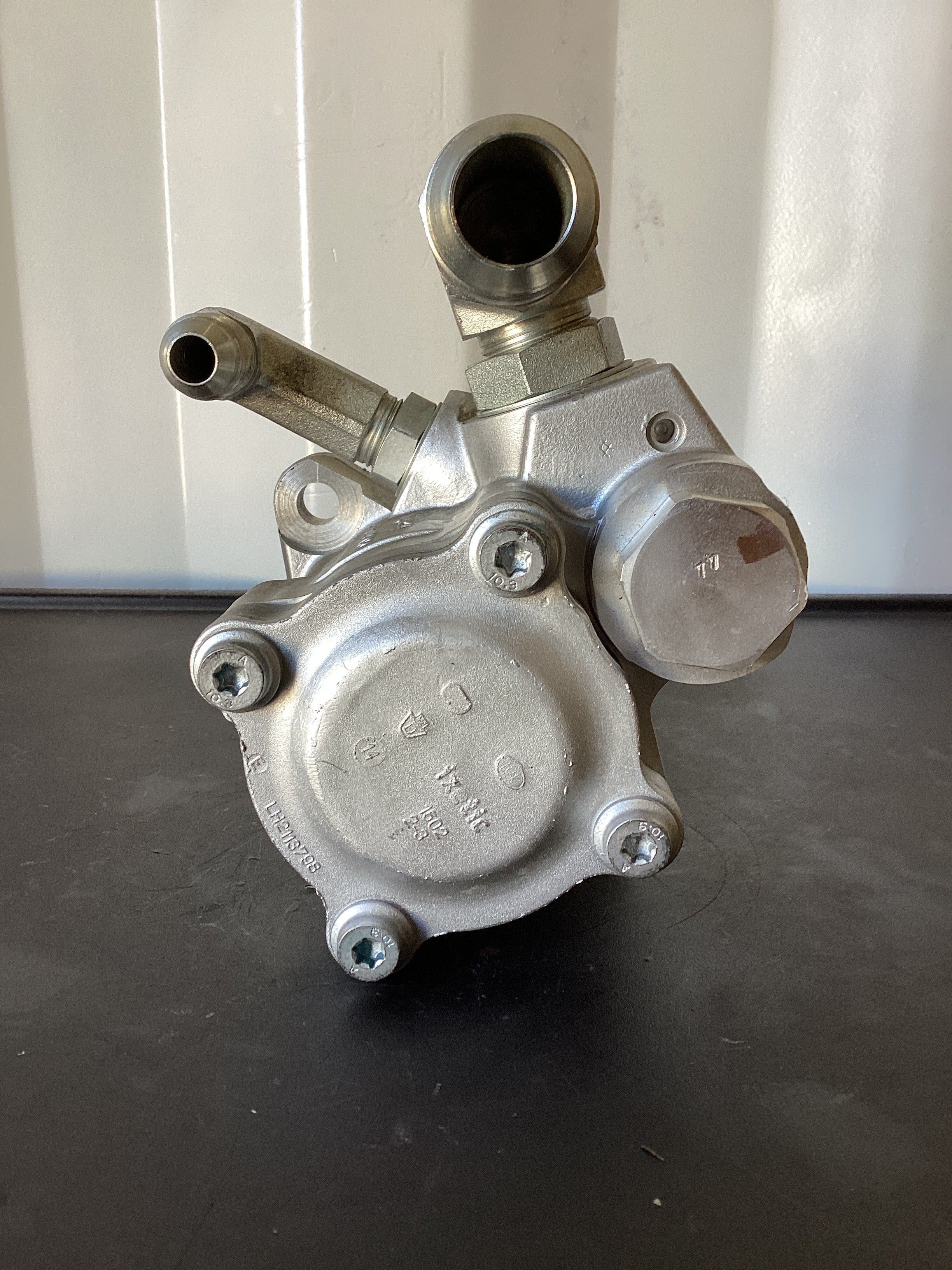 USED | POWER STEERING PUMP INTERNATIONAL | SKU491