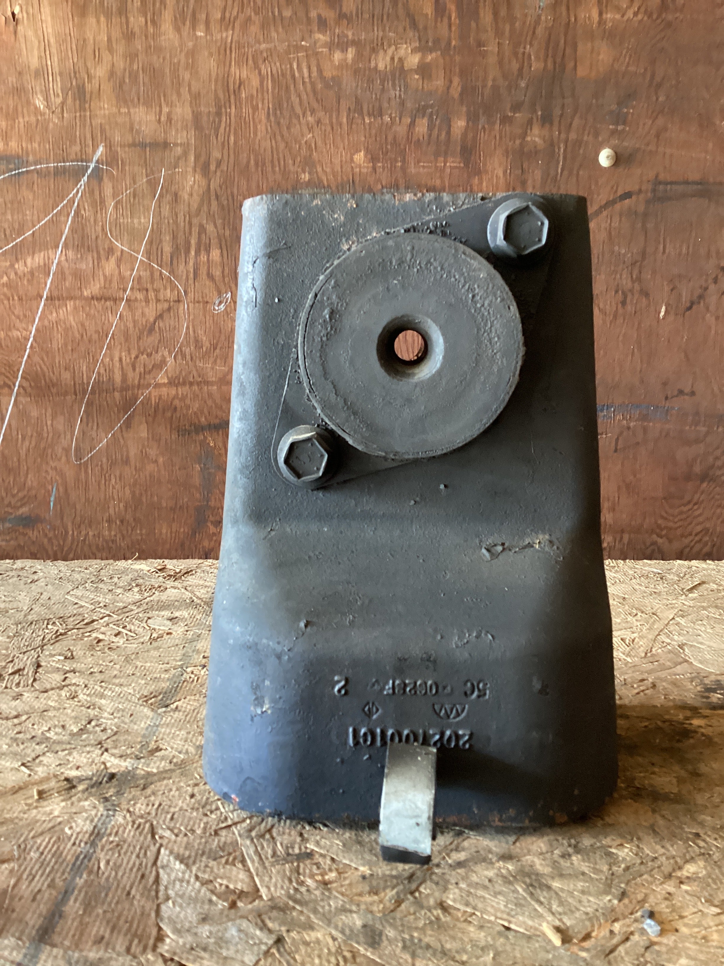 USED | CAB SUSPENSION SUPPORT INTERNATIONAL | SKI968