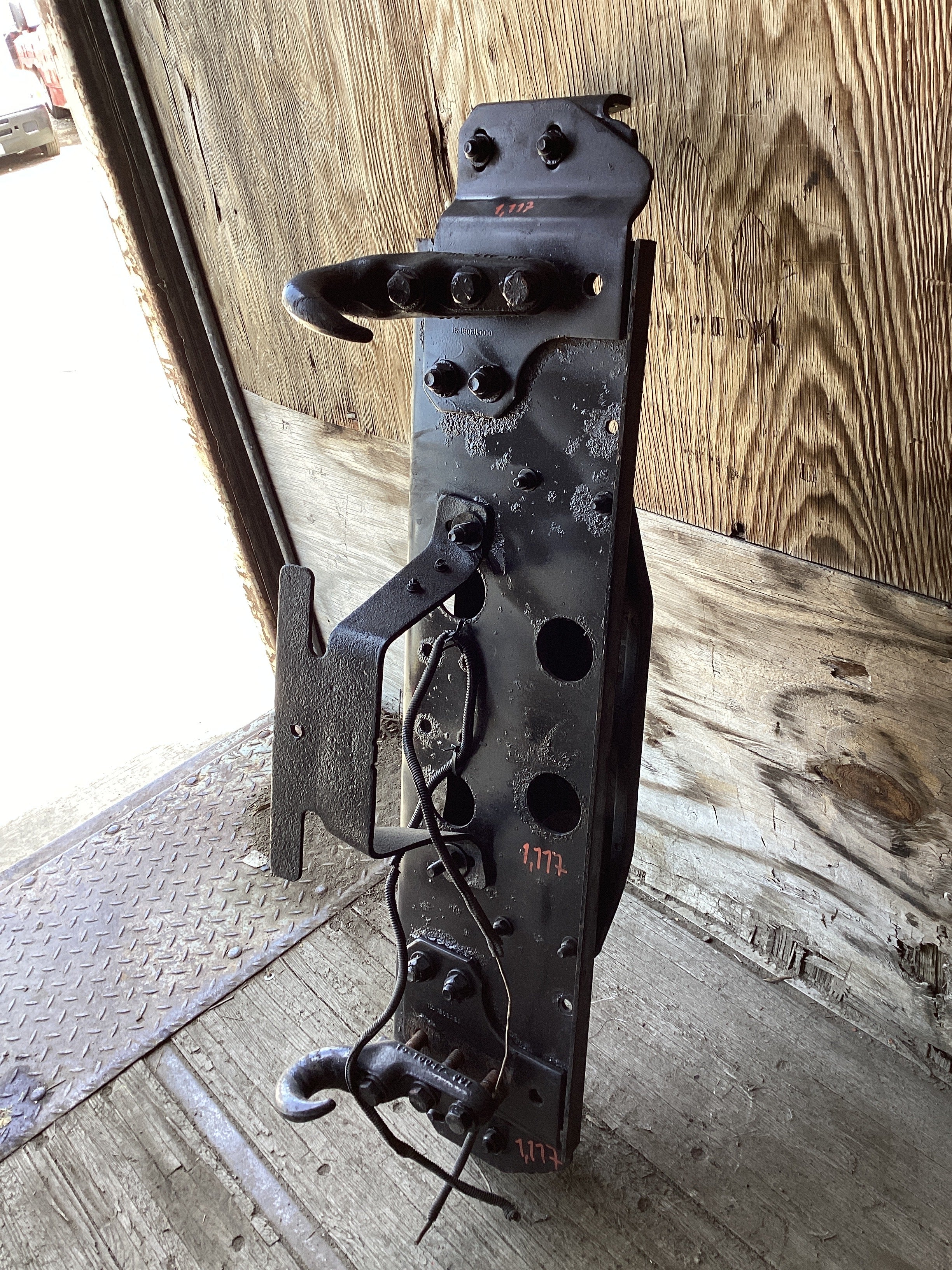 USED | FRAME CROSSMEMBER FREIGHTLINER | SKU1,117