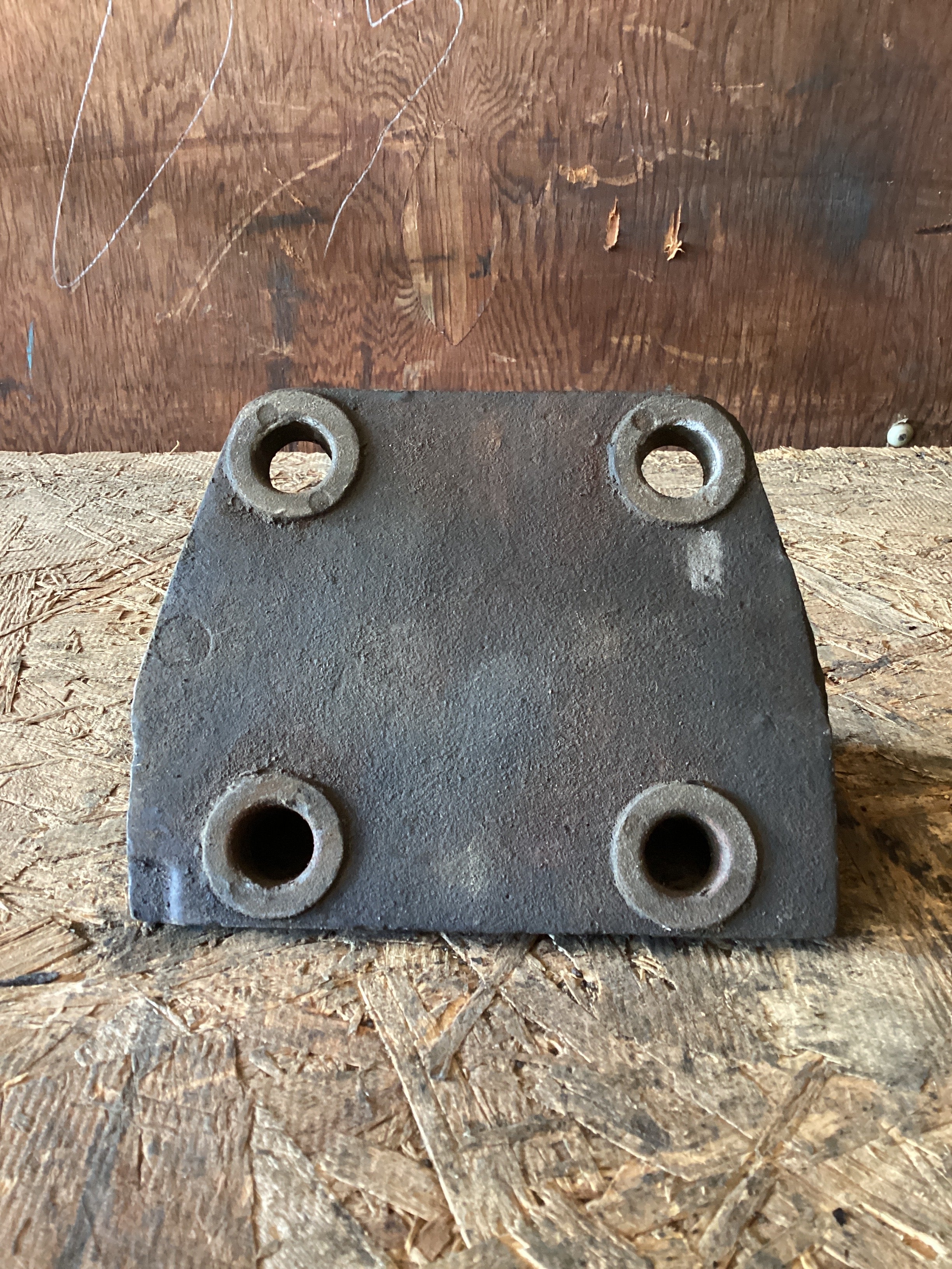 USED | REAR ENGINE MOTOR MOUNT DETROIT | SKU1,018