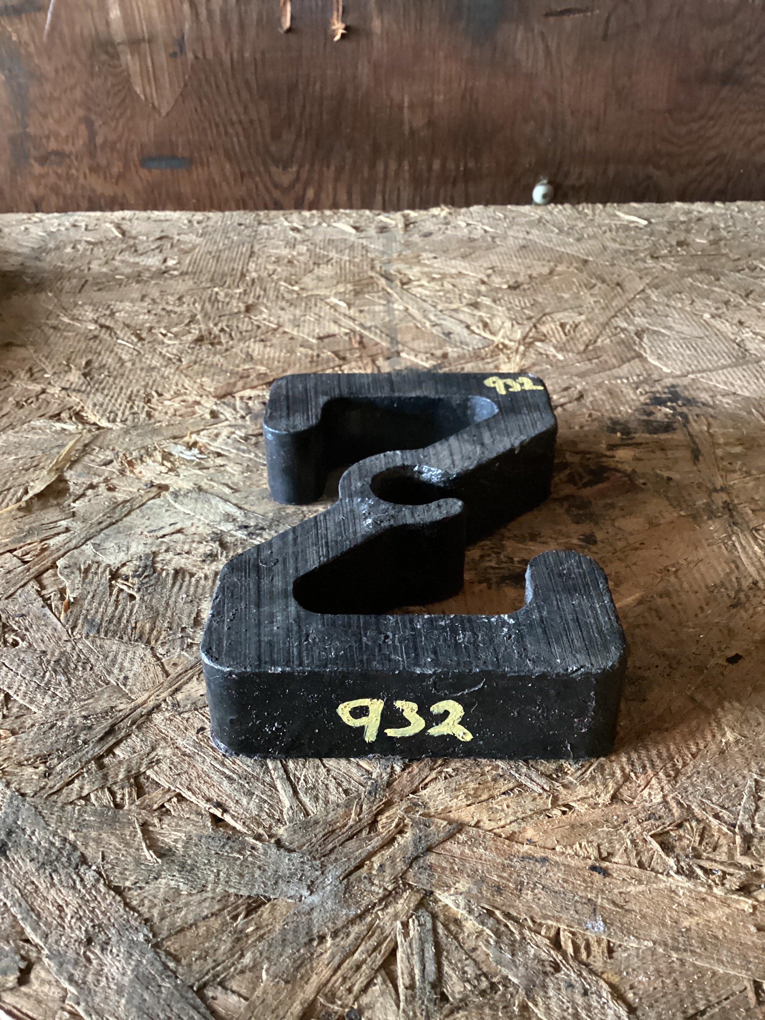 USED | FRONT LEAF SPRING SPACER | SKU932