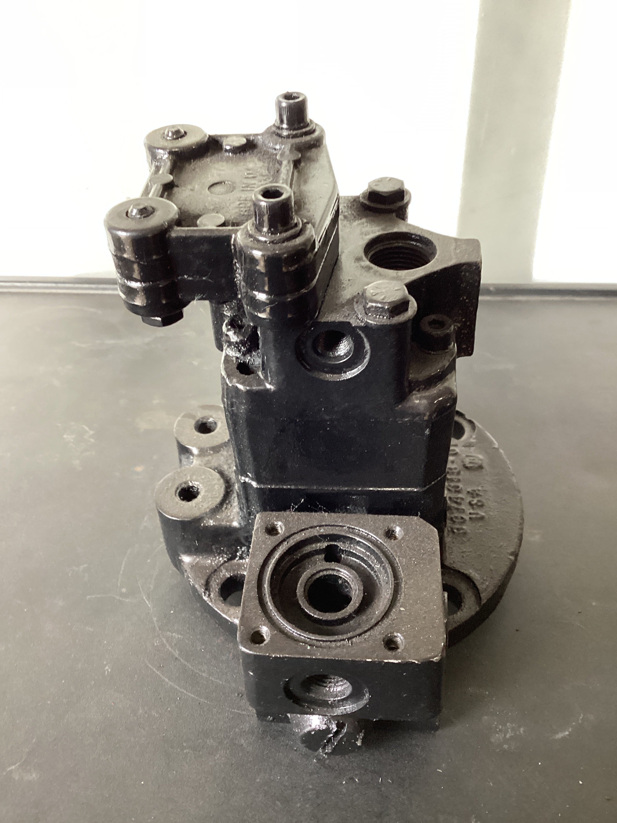 USED | FUEL PUMP CUMMINS N14 | SKU541