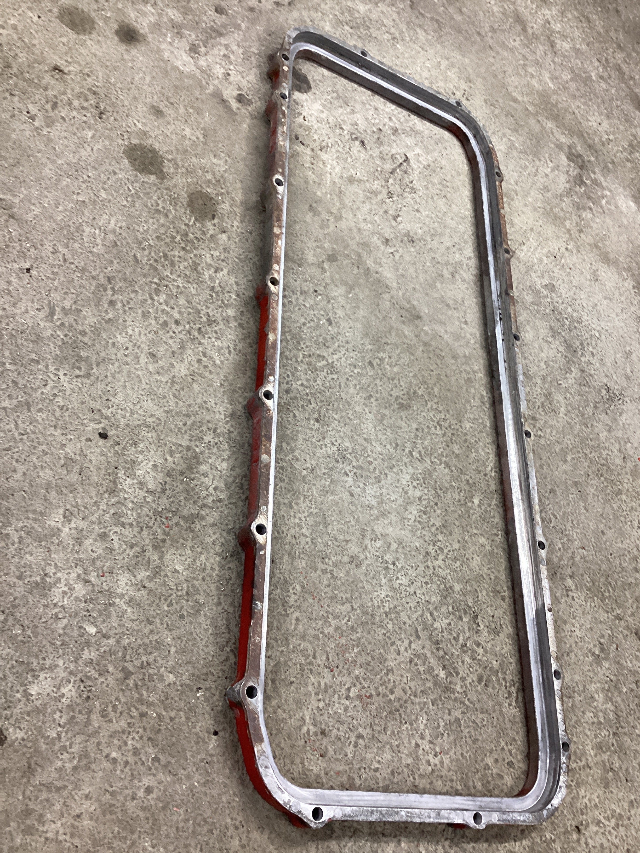 USED | ENGINE OIL PAN ADAPTER CUMMINS ISB 2012 | SKU1,141