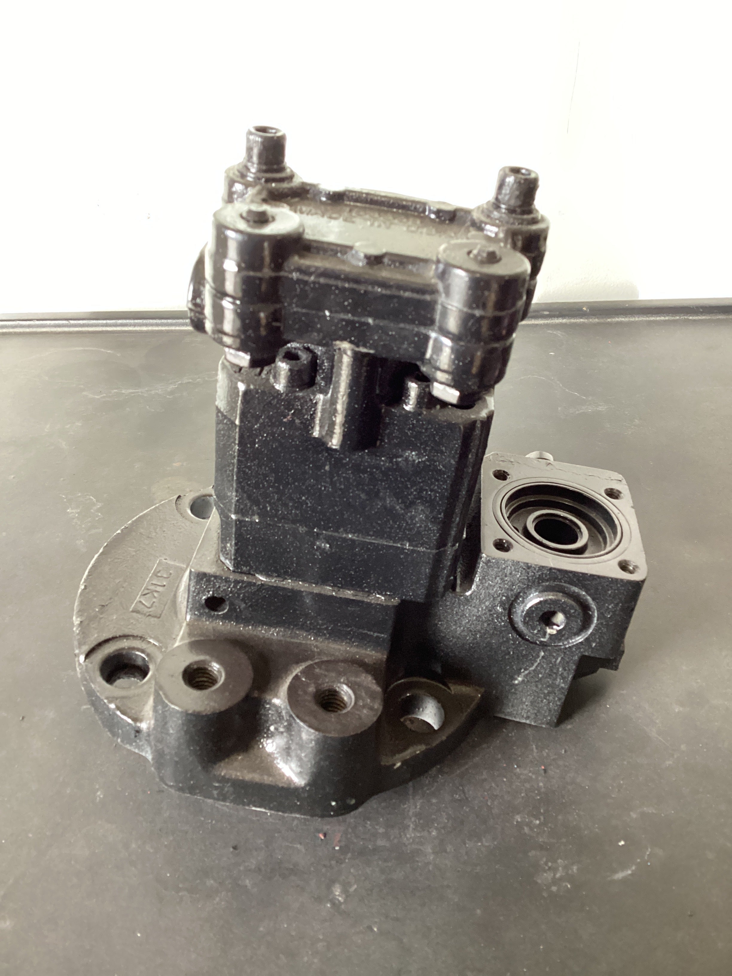 USED | FUEL PUMP CUMMINS N14 | SKU540