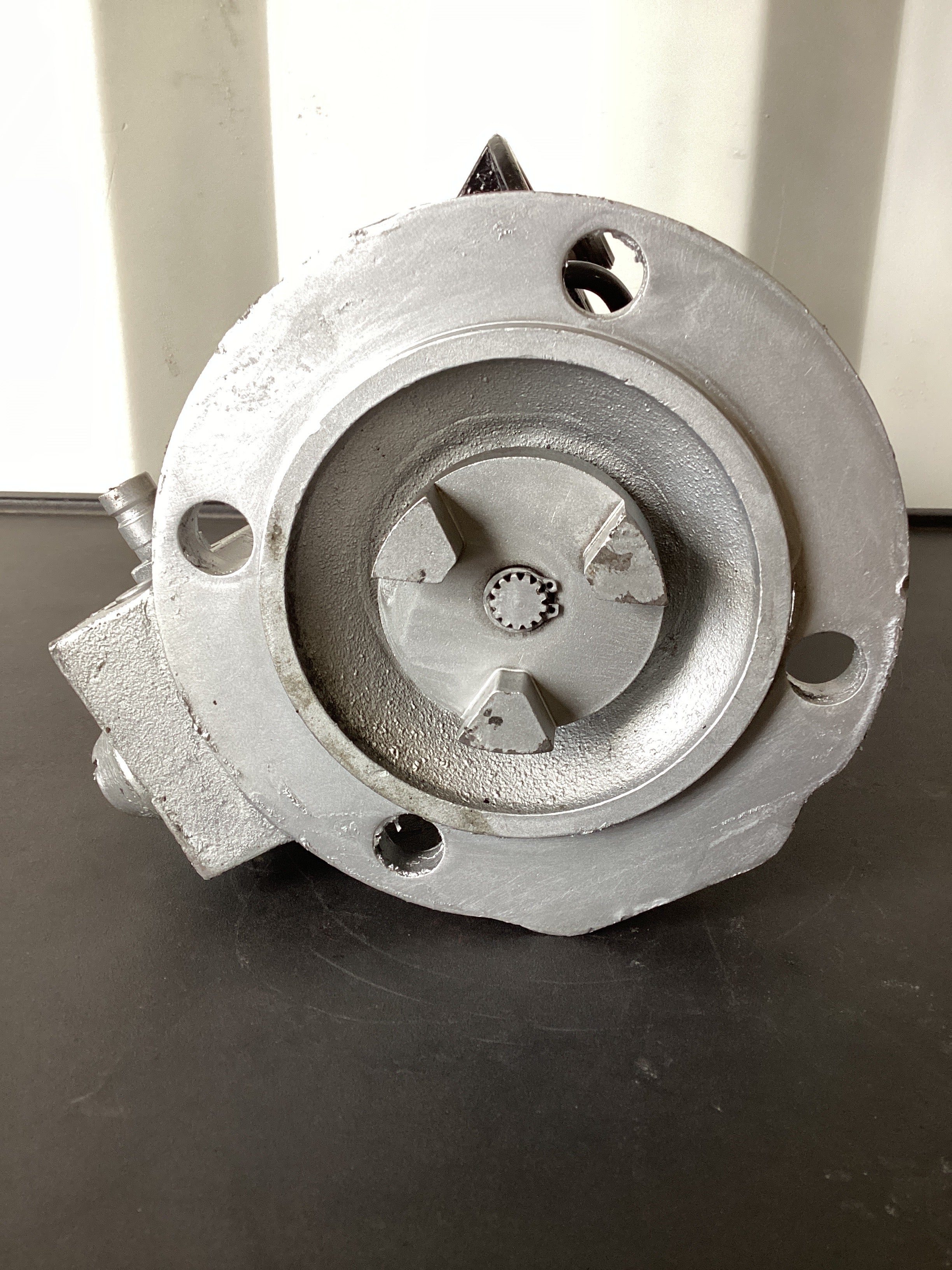 USED | FUEL PUMP CUMMINS N14 | SKU538