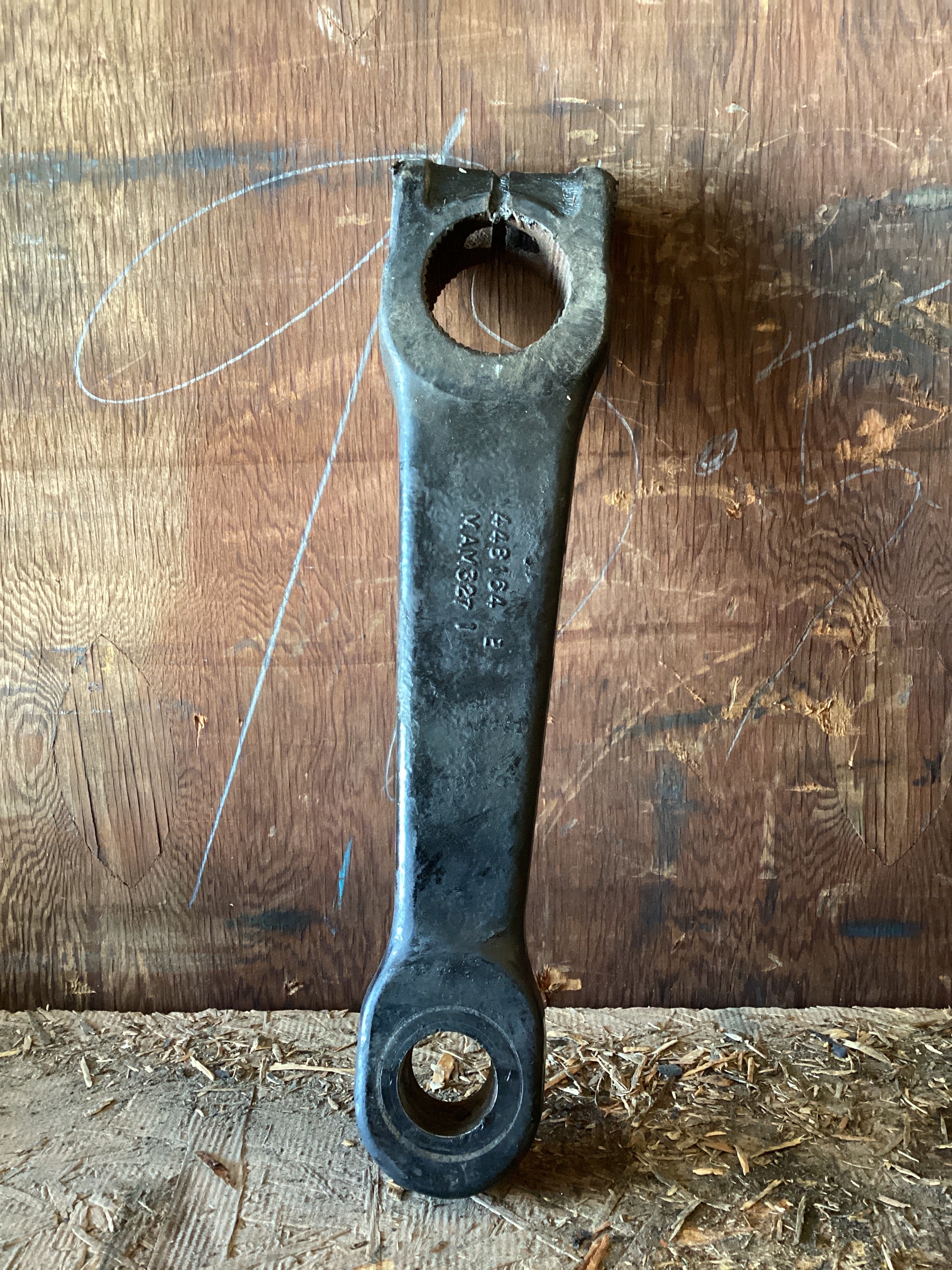 USED | POWER STEERING GEAR BOX PITMAN ARM FREIGHTLINER | SKU1,198