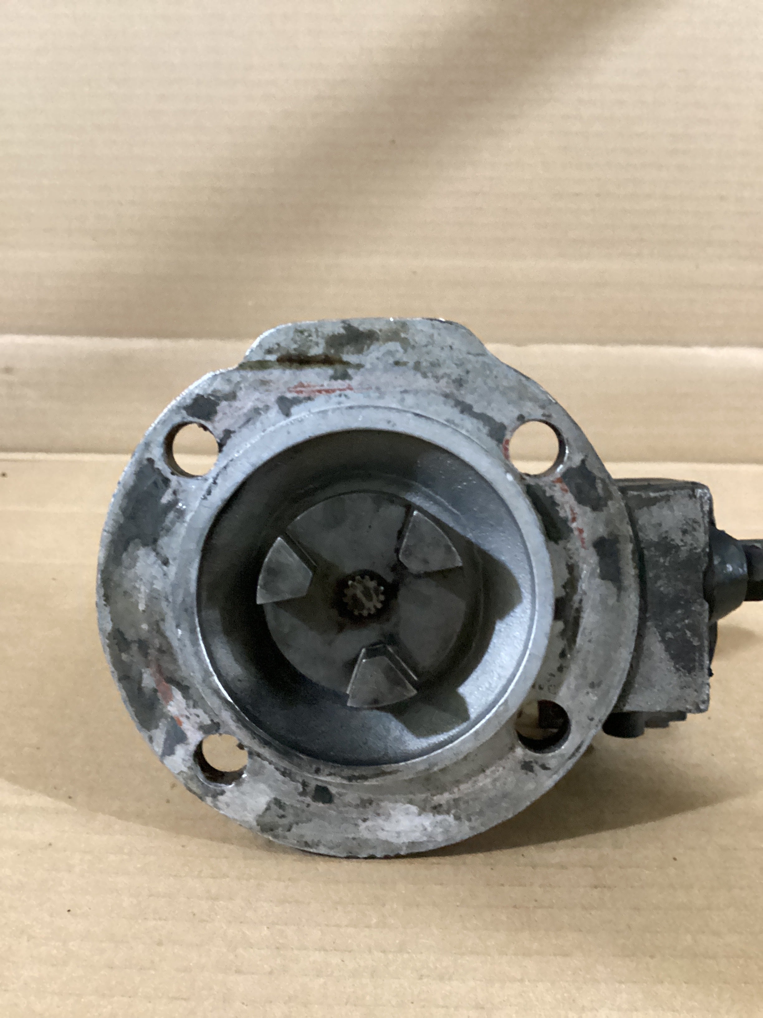 USED | FUEL PUMP CUMMINS N14 | SKU546