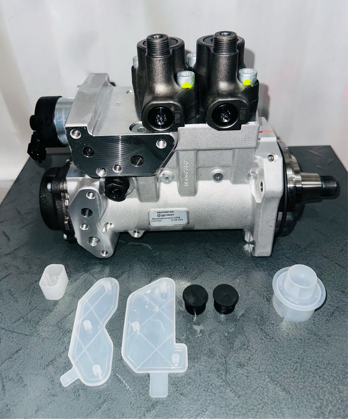 NEW | FUEL INJECTION PUMP ASSY (DETROIT DD15 & DD13) | SKU300