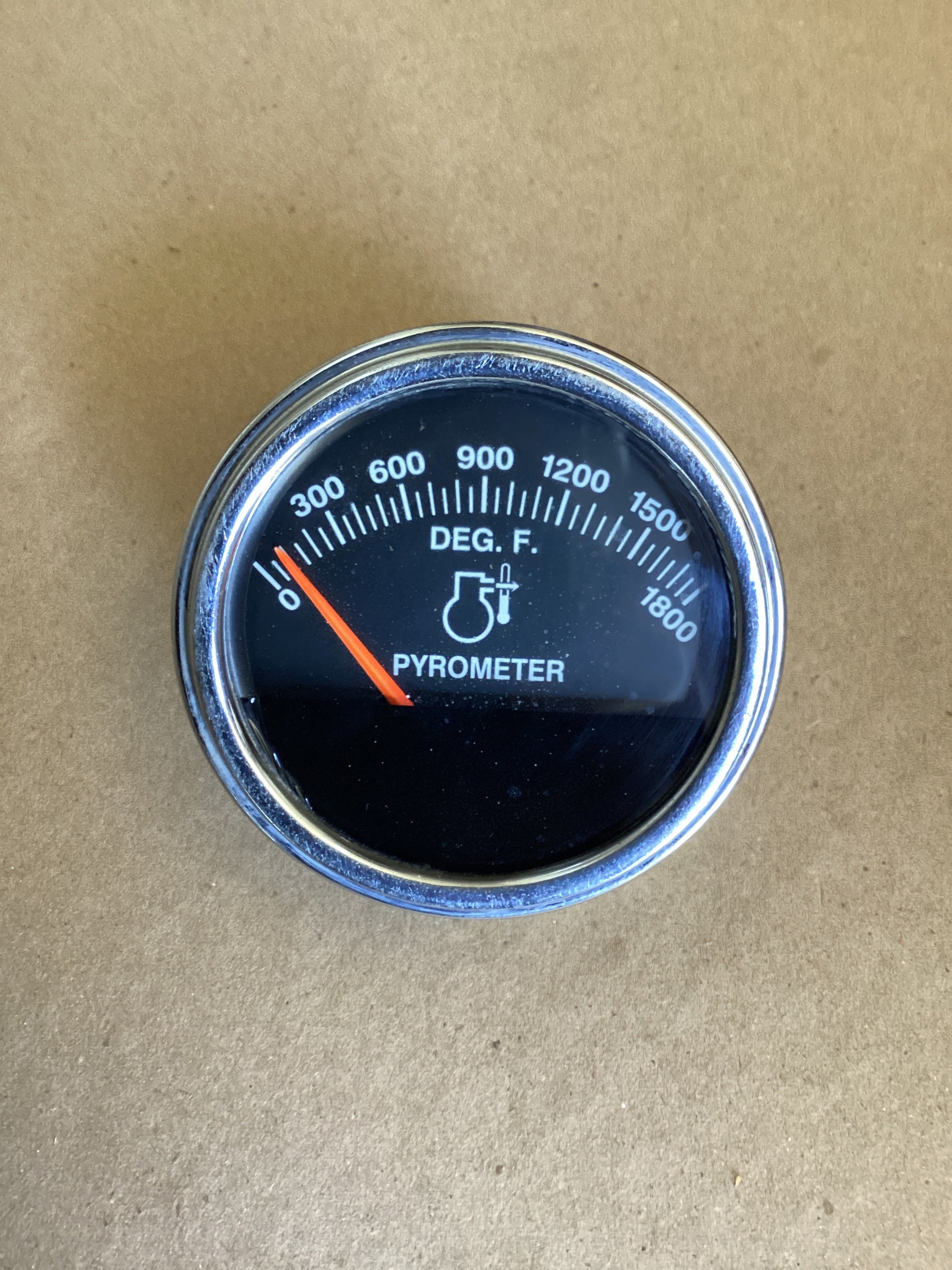USED | DASHBOARD PANEL PYROMETER GAUGE KENWORTH/PETERBILT | SKU1,573