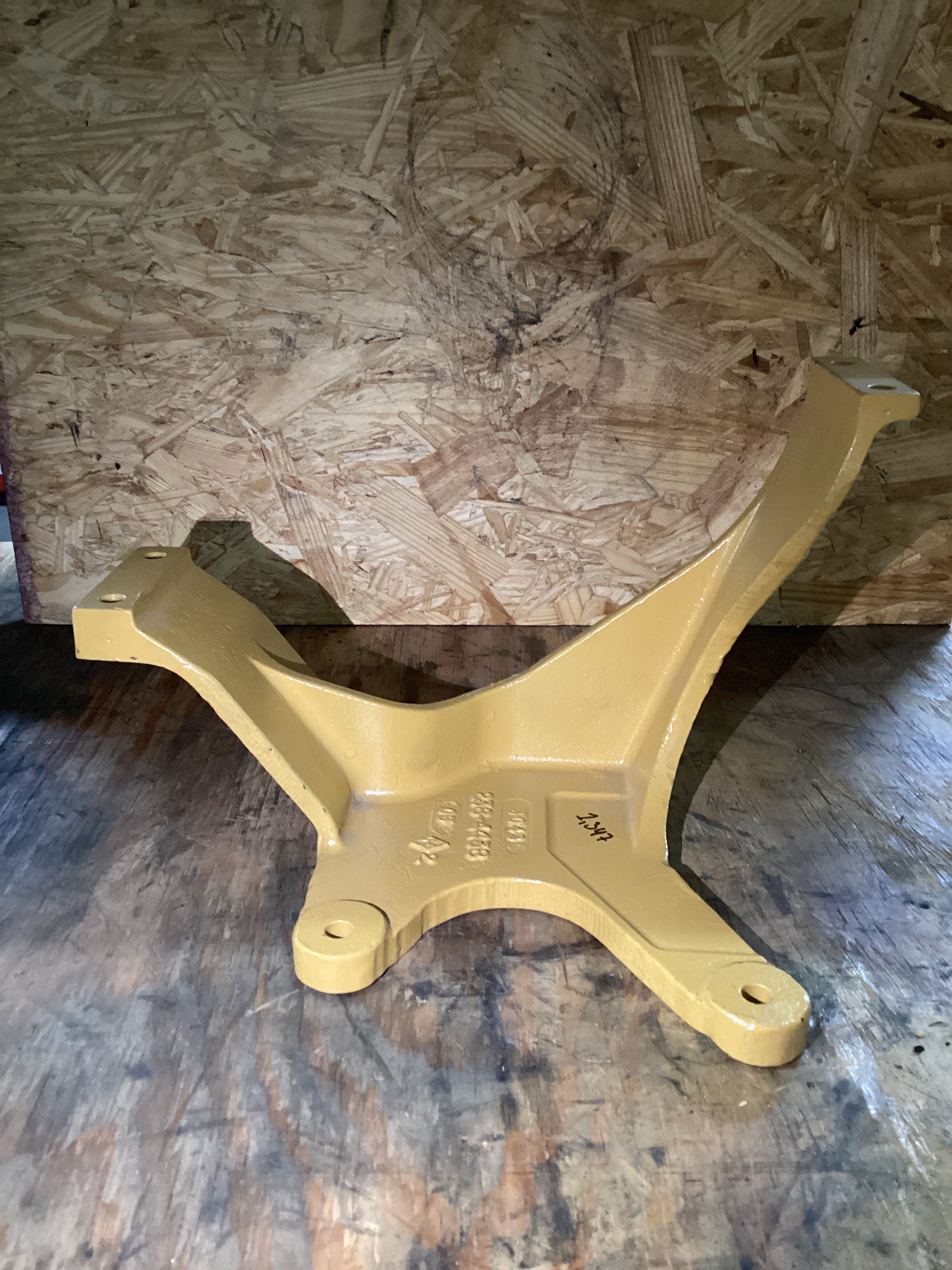 USED | ENGINE PRECOOLER SUPPORT BRACKET CAT C15 | SKU1,347