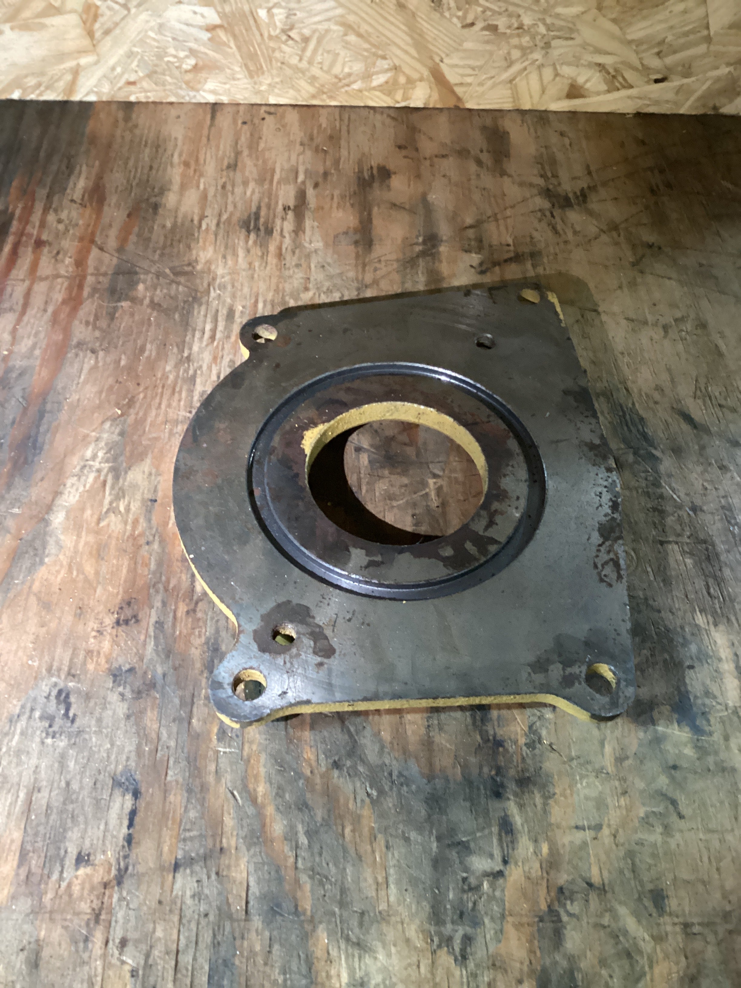 USED | ENGINE WATER PUMP BACKING PLATE CAT C15 | SKU1,366