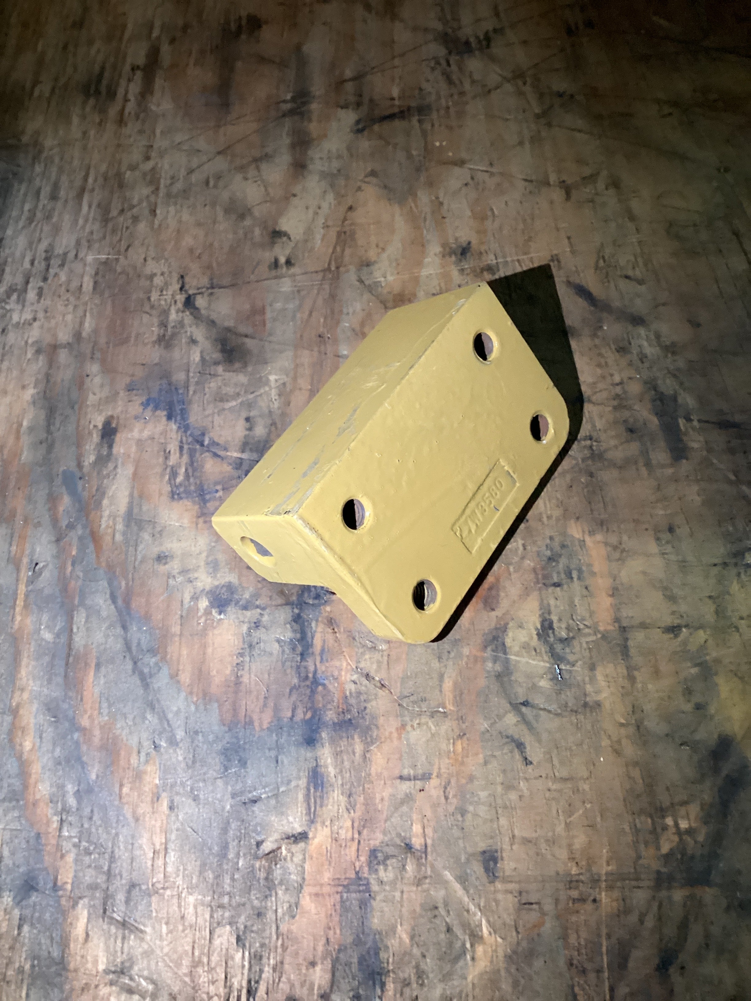 USED | ENGINE ALTERNATOR BRACKET CAT C15 | SKU1,346
