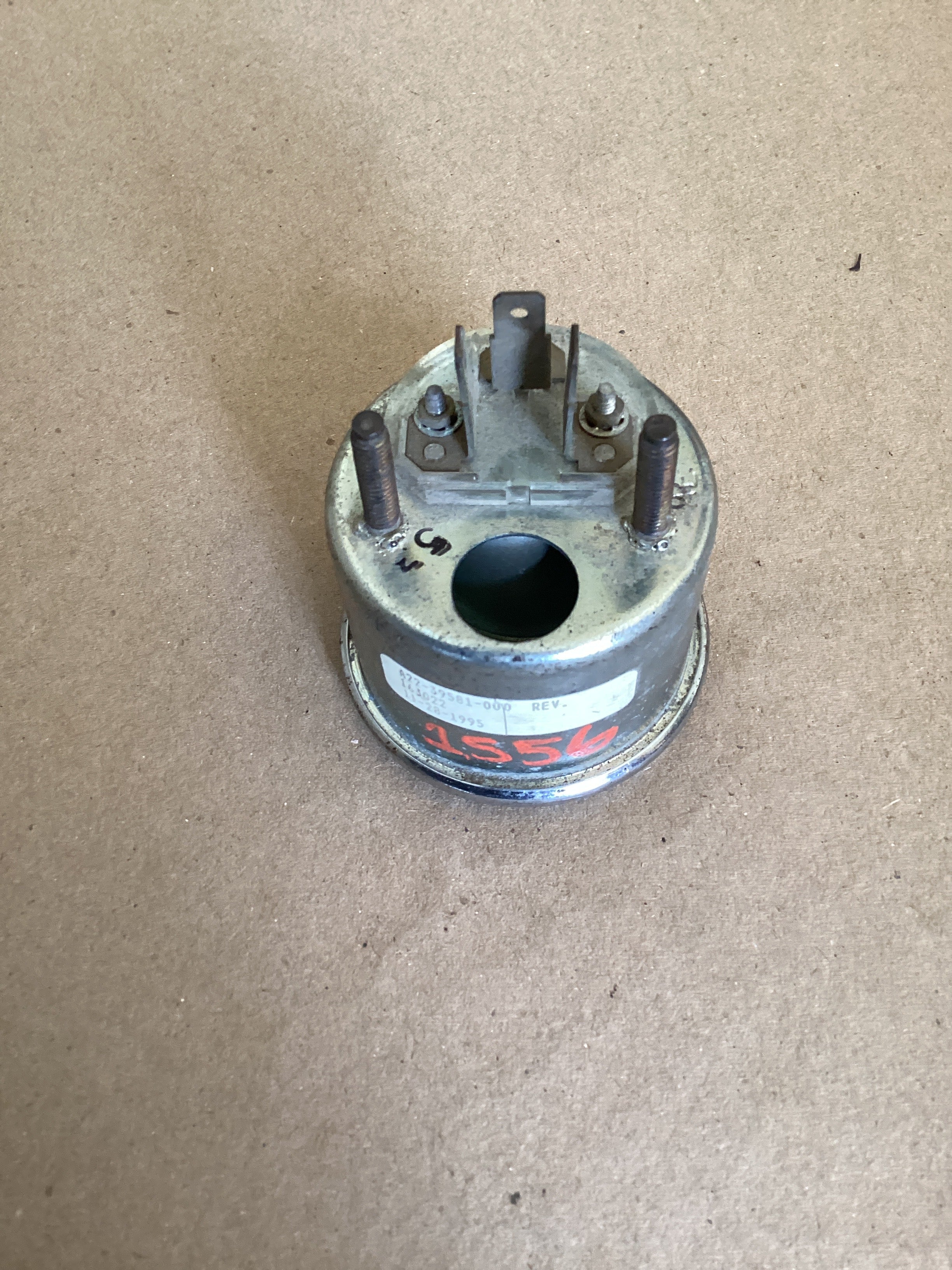 USED | DASHBOARD PANEL FUEL LEVEL GAUGE FREIGHTLINER | SKU1,556