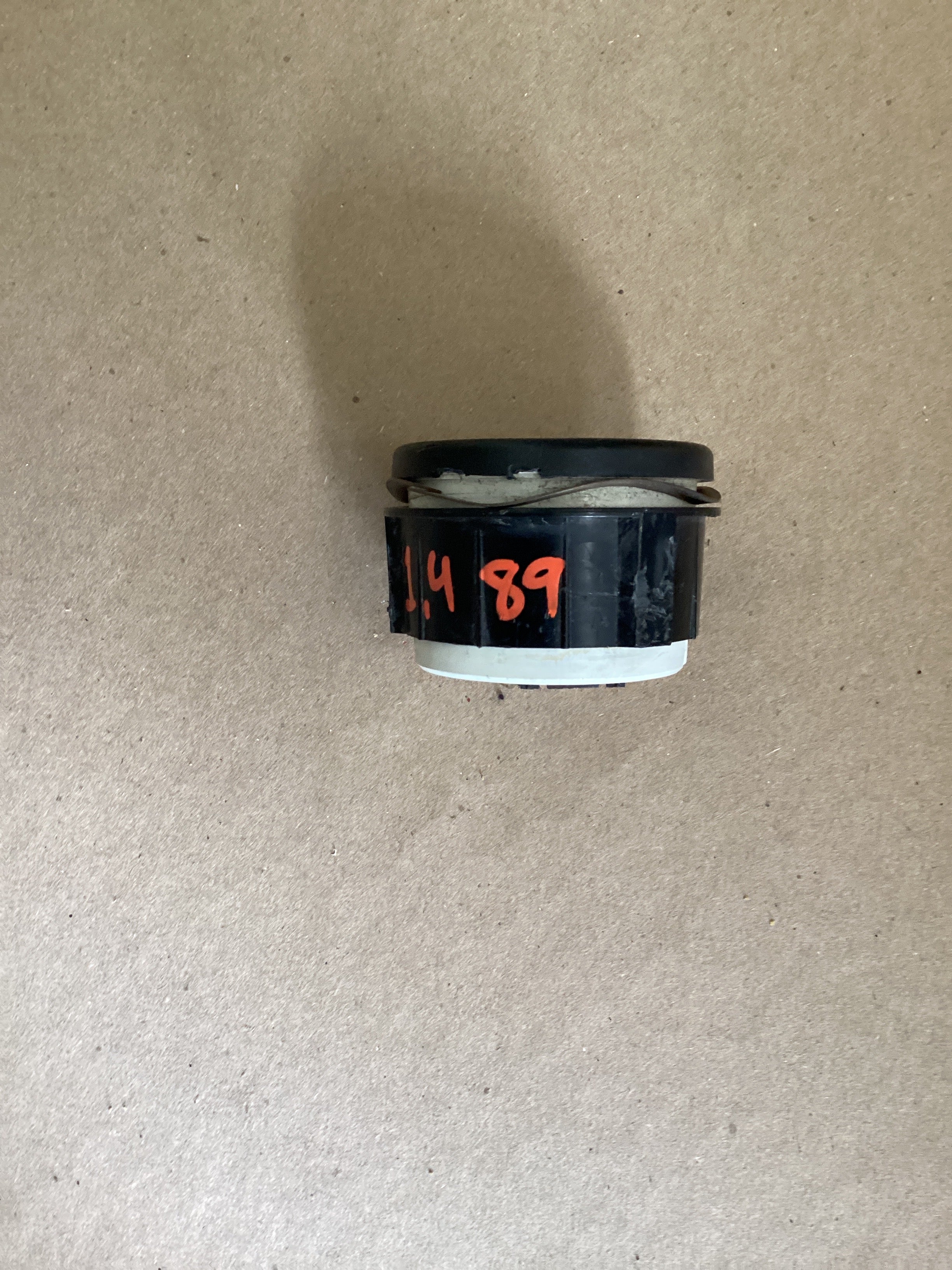 USED | DASHBOARD WATER TEMPERATURE GAUGE FREIGHTLINER | SKU1,489