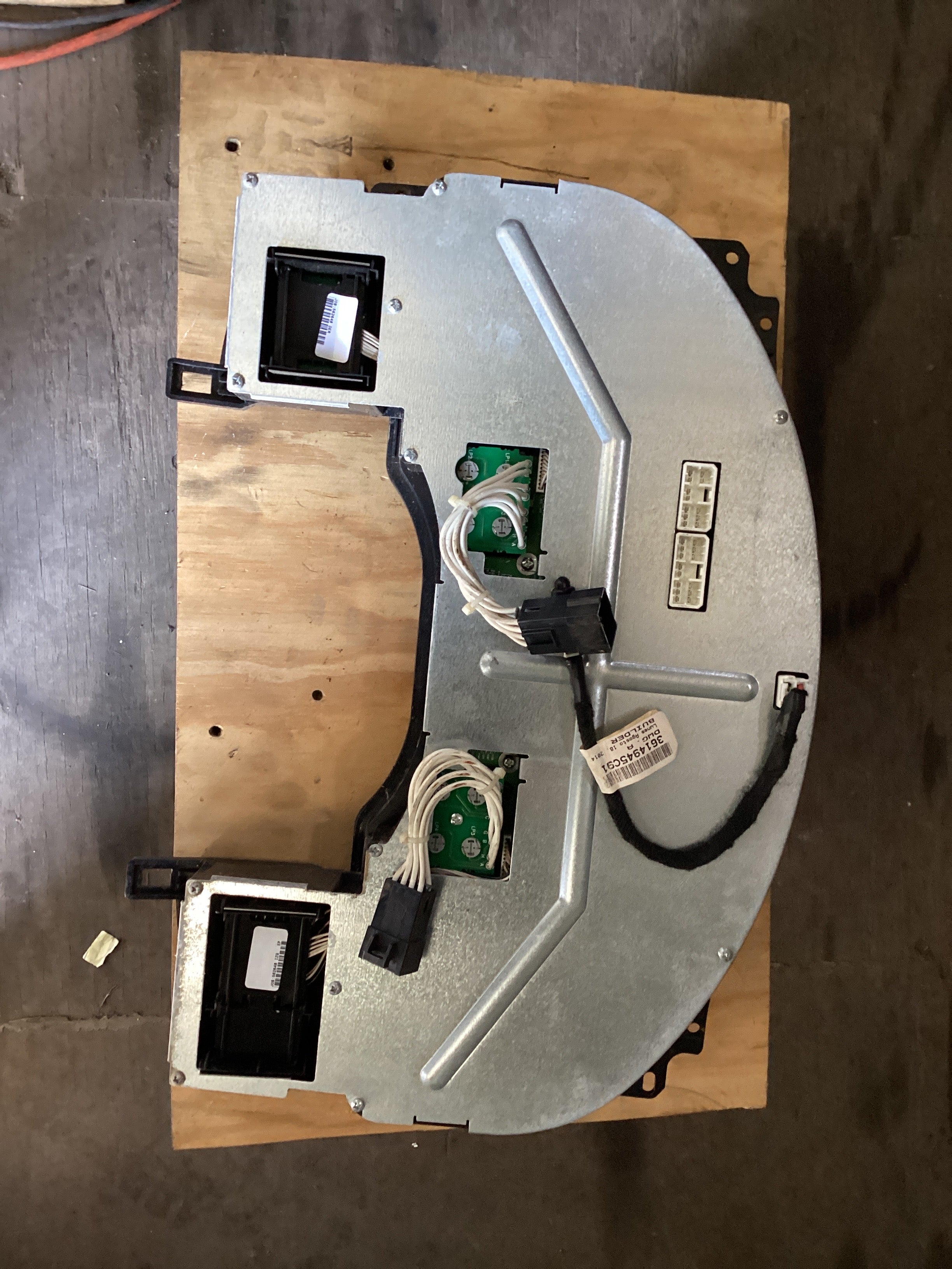 USED | DASHBOARD INSTRUMENT CLUSTER ASSEMBLY INTERNATIONAL | SKU1,480
