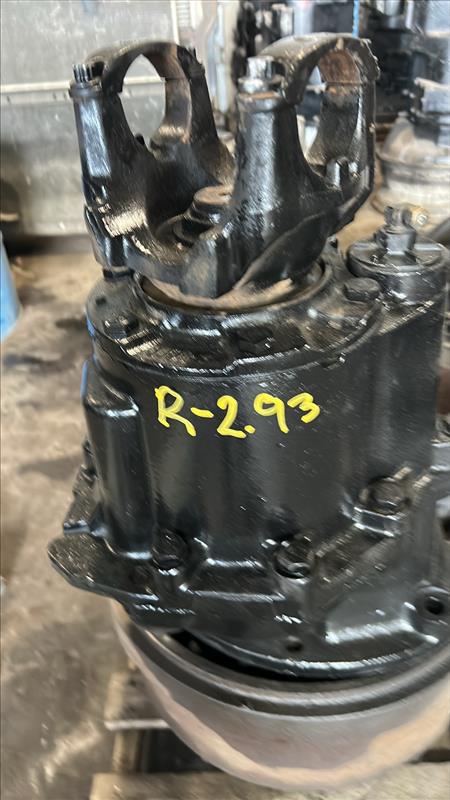 USED | 2.93 EATON/SPICER REAR/REAR DIFFERENTIAL | SKU1,739