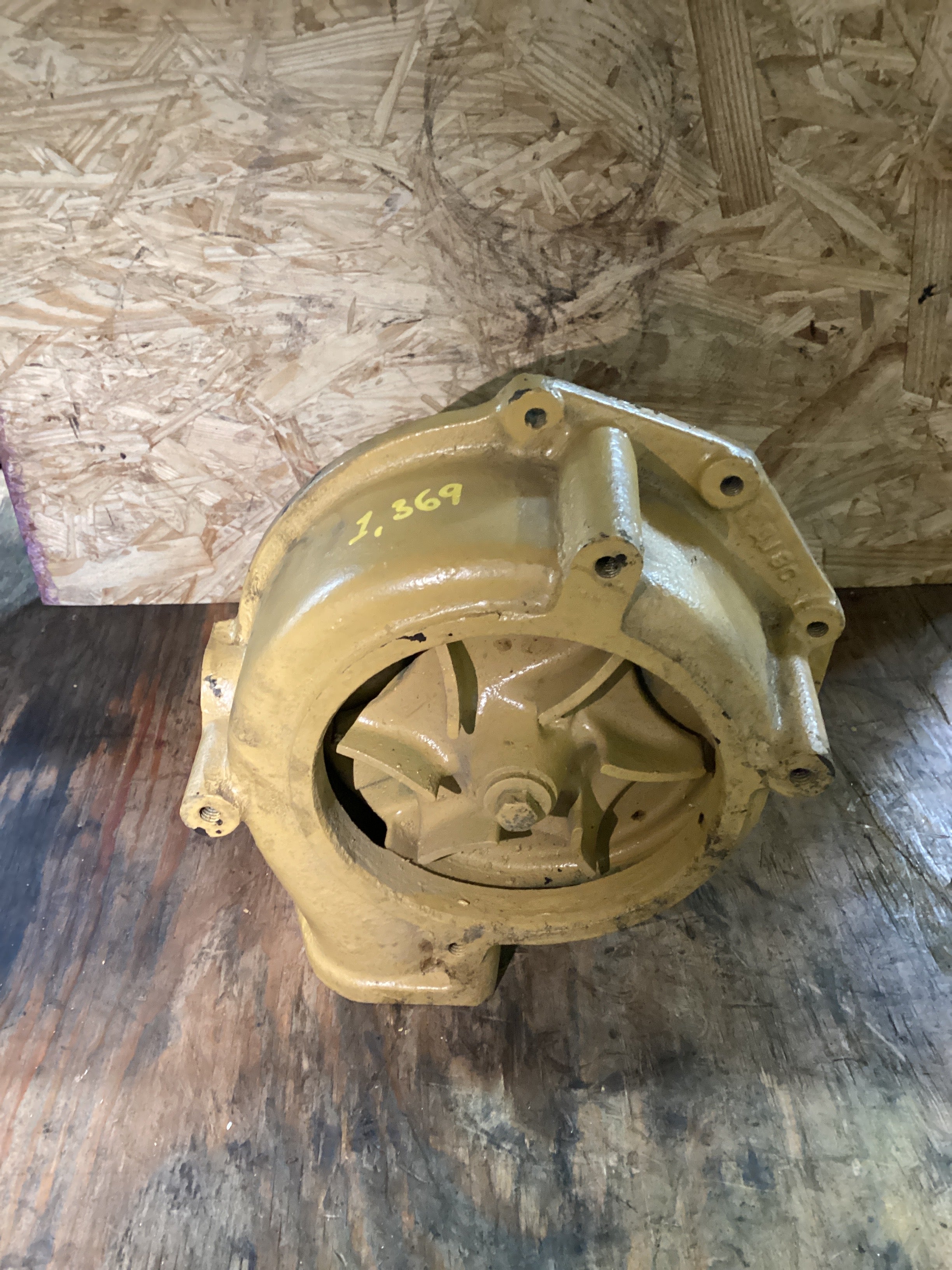 USED | ENGINE WATER PUMP CAT 3406 | SKU1,369