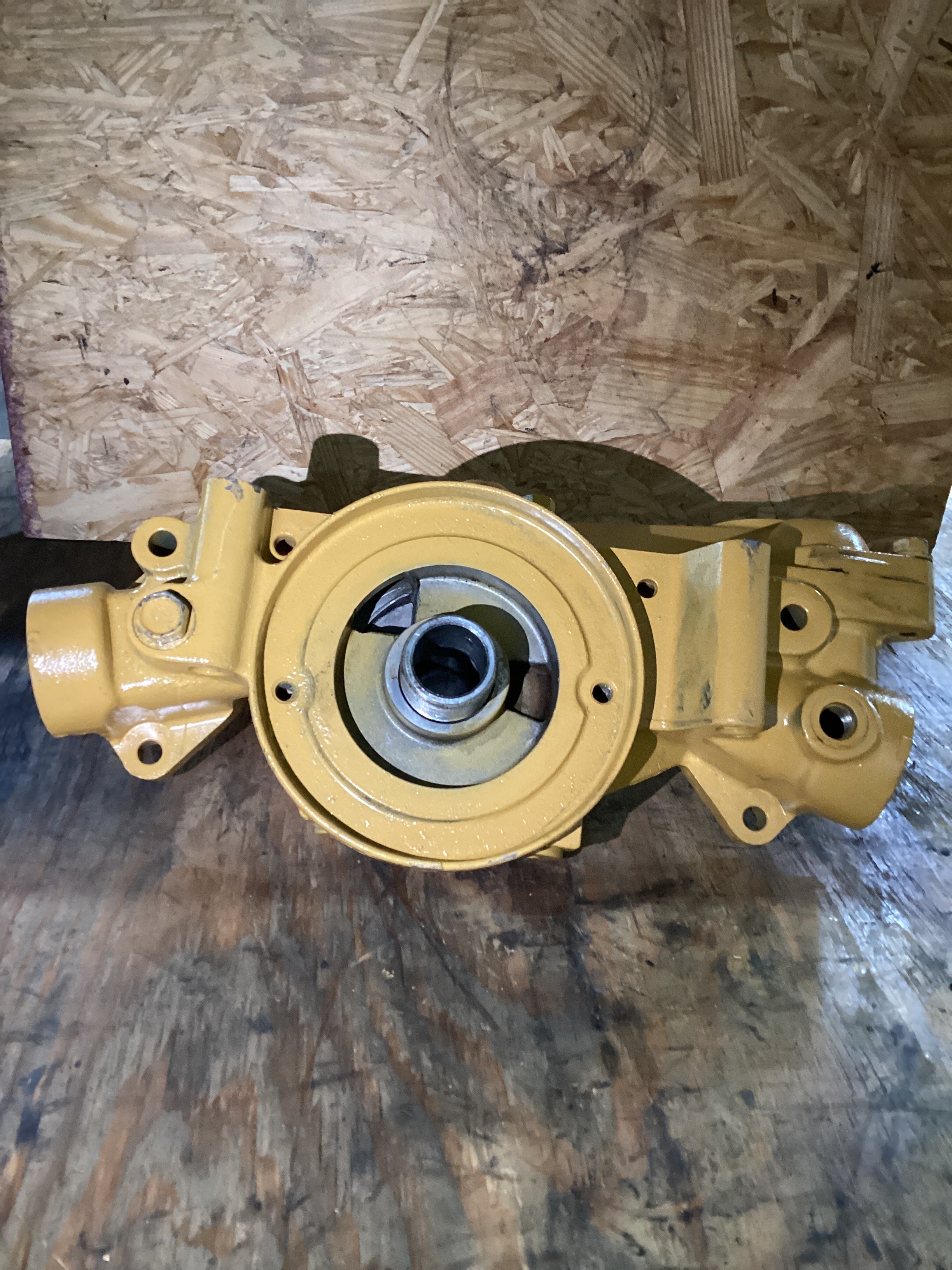 USED | ENGINE OIL FILTER BASE CAT C15 | SKU1,348