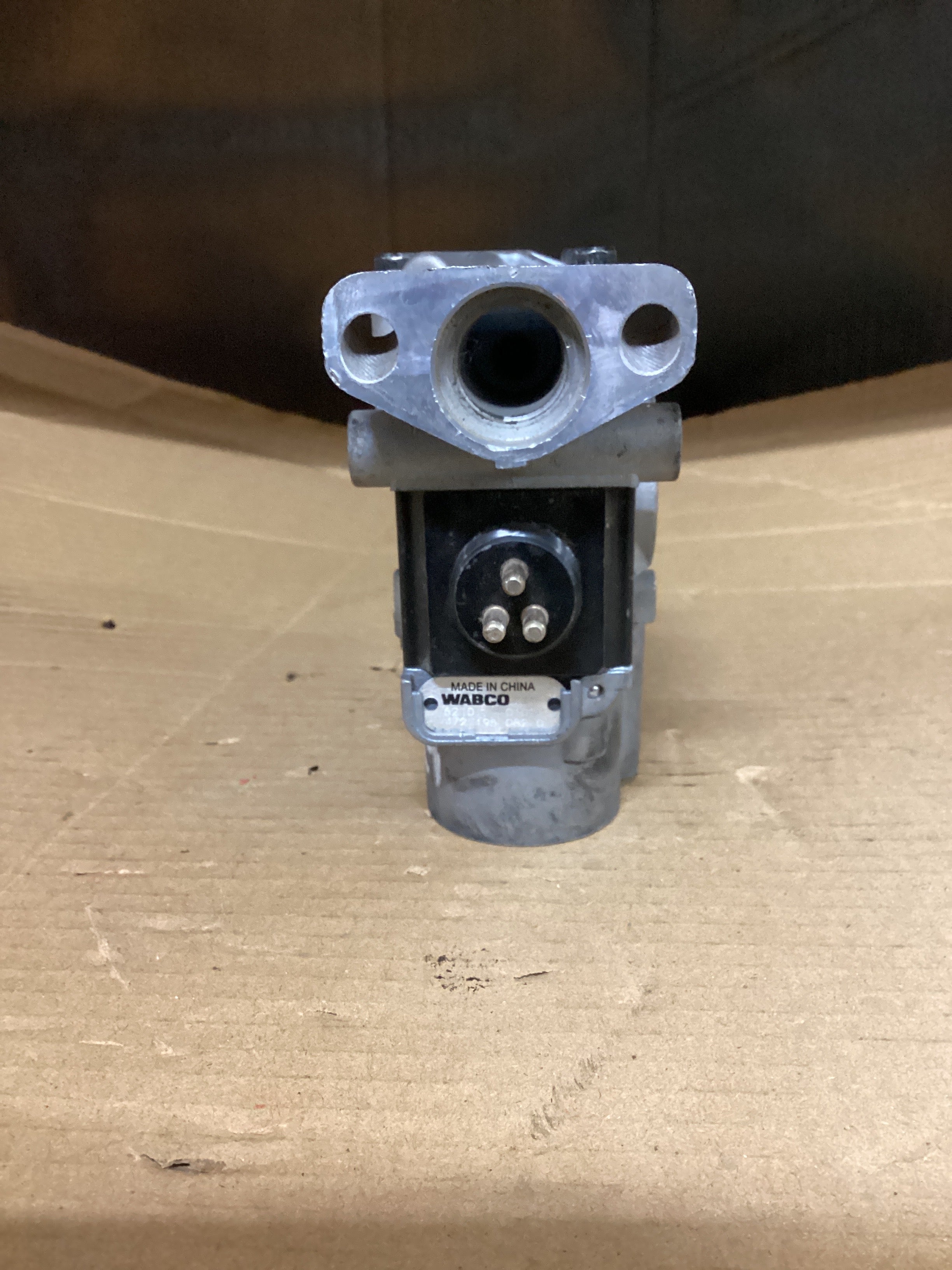 USED | ABS BRAKE VALVE WABCO | SKU1,729