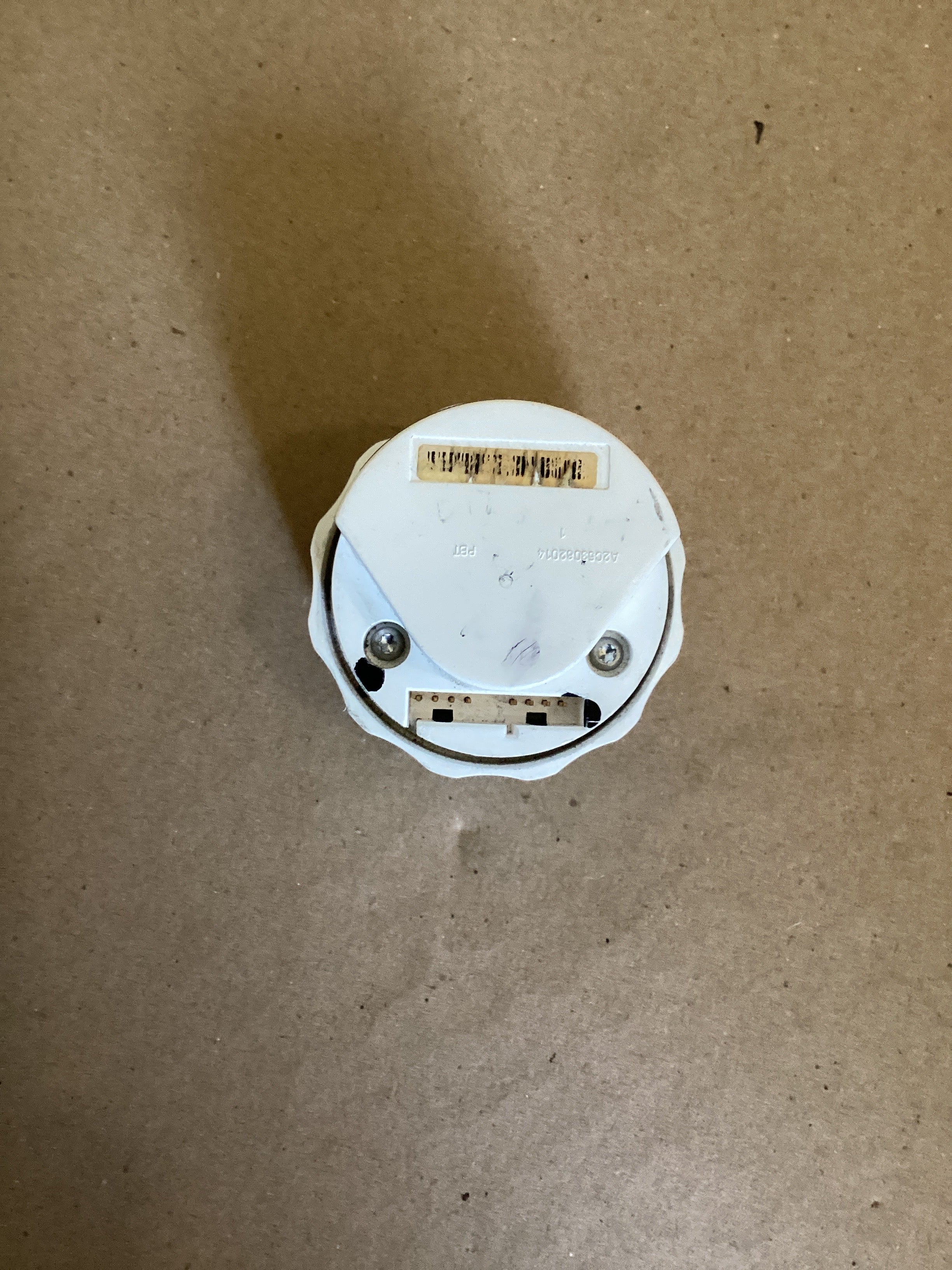 USED | DASHBOARD PANEL OIL PRESSURE GAUGE PETERBILT | SKU1,557