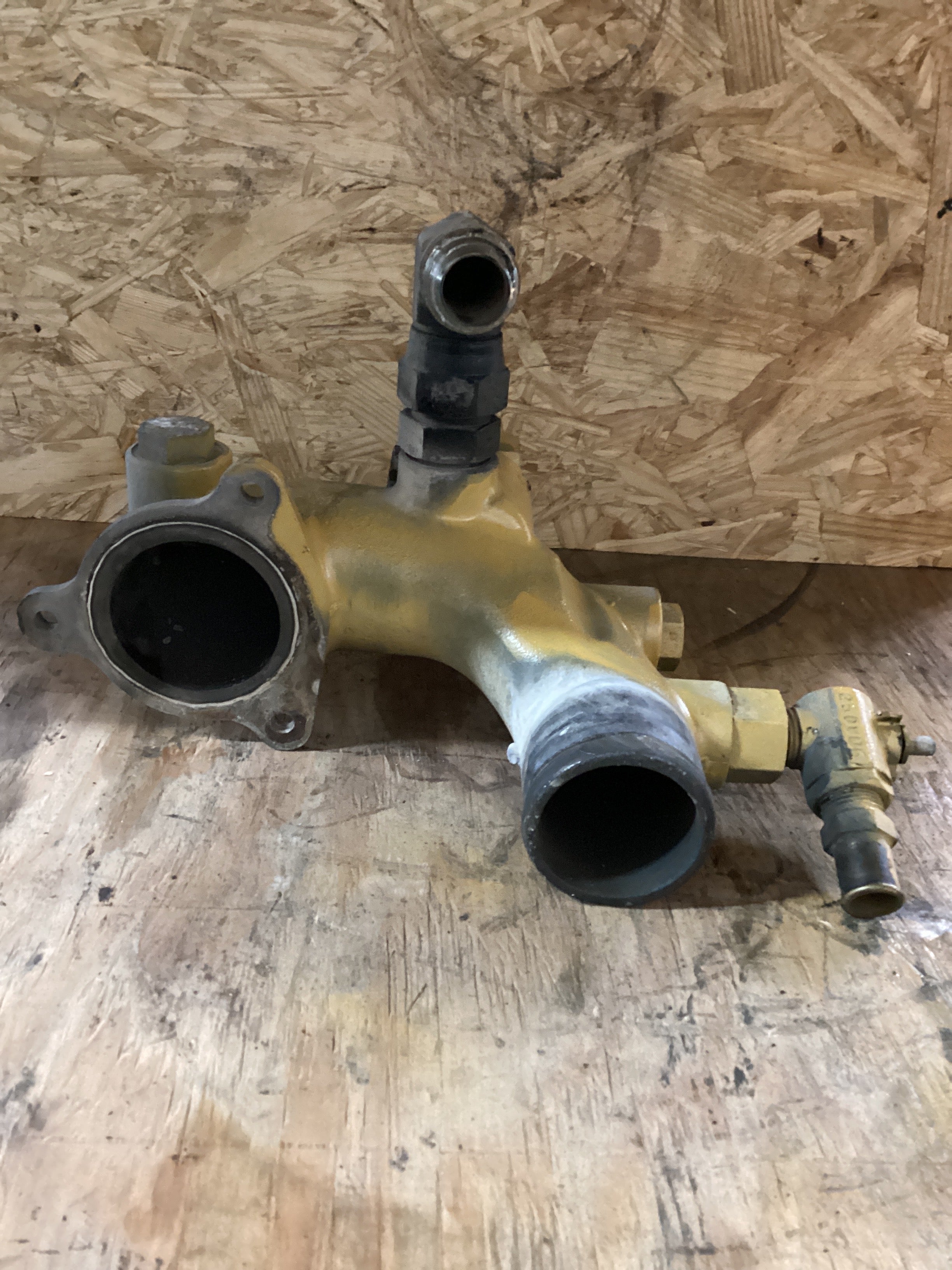 USED | ENGINE WATER TRANSFER TUBE CAT C13 | SKU1,324