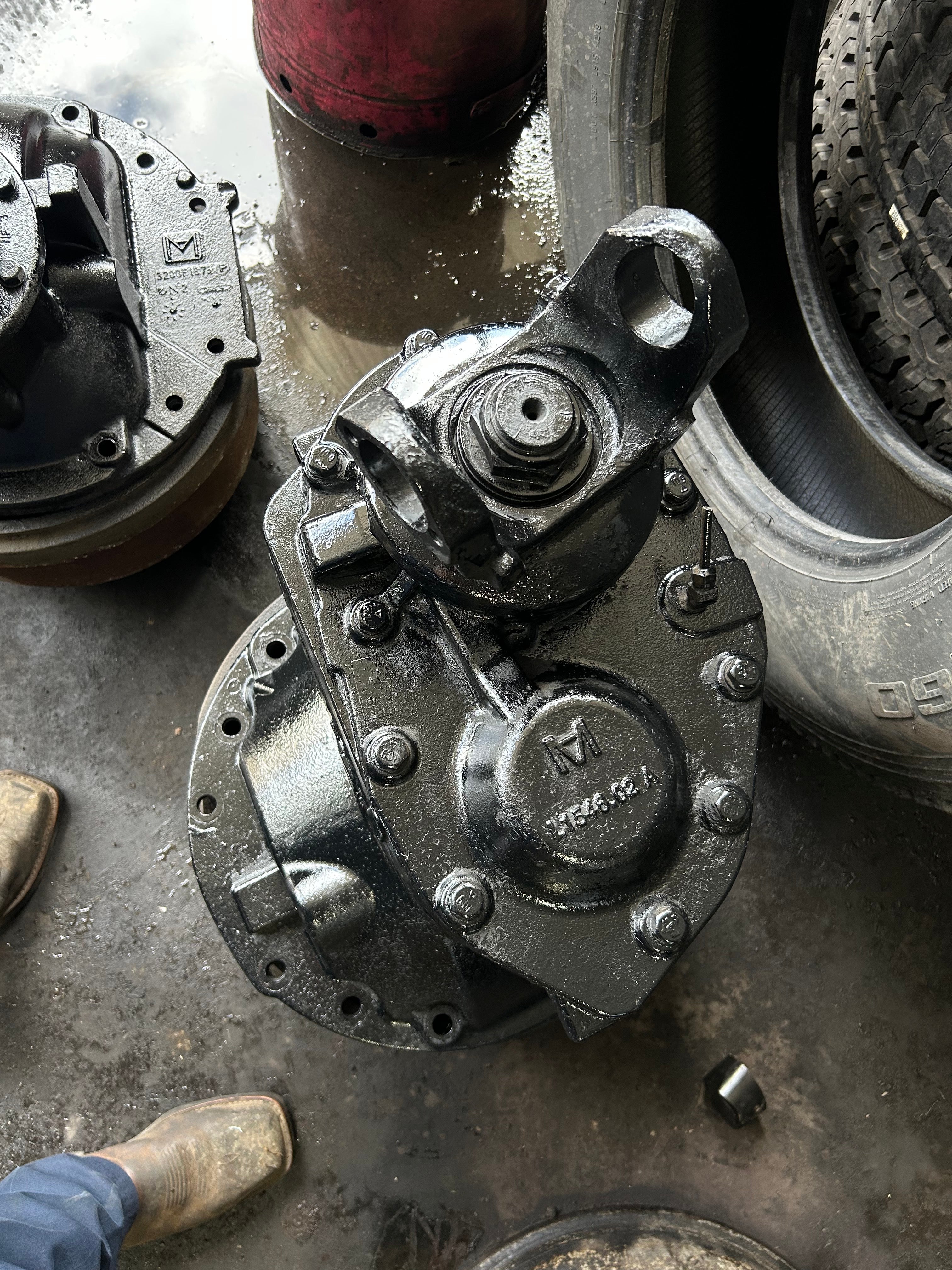 USED | 3.70 MERITOR FRONT CARRIER MP2014X DIFFERENTIAL | SKU0044