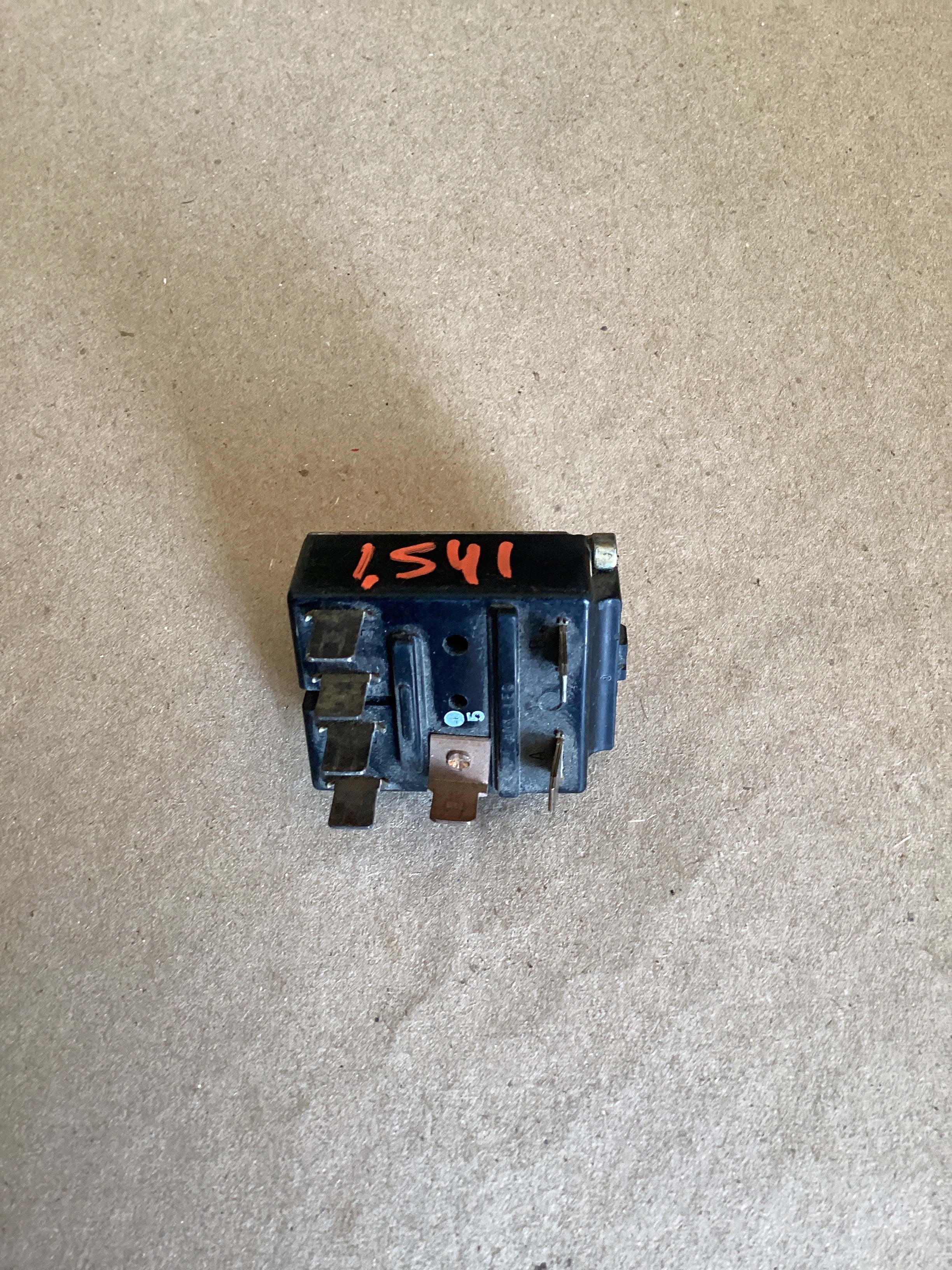 USED | DASHBOARD PANEL A/C BLOWER CONTROL SWITCH PETERBILT | SKU1,541