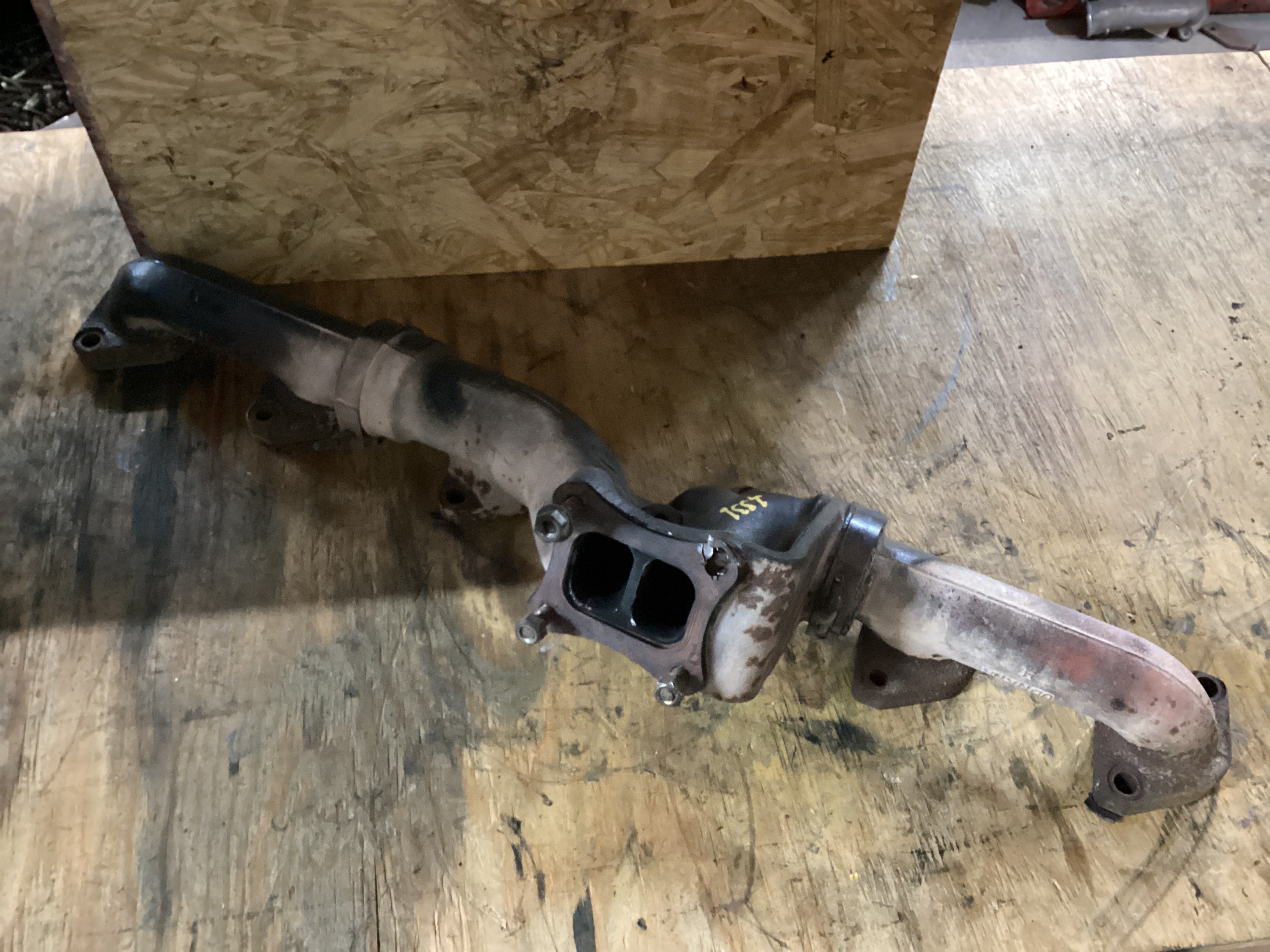 USED | ENGINE EXHAUST MANIFOLD ASSEMBLY CAT C13 | SKU1,331