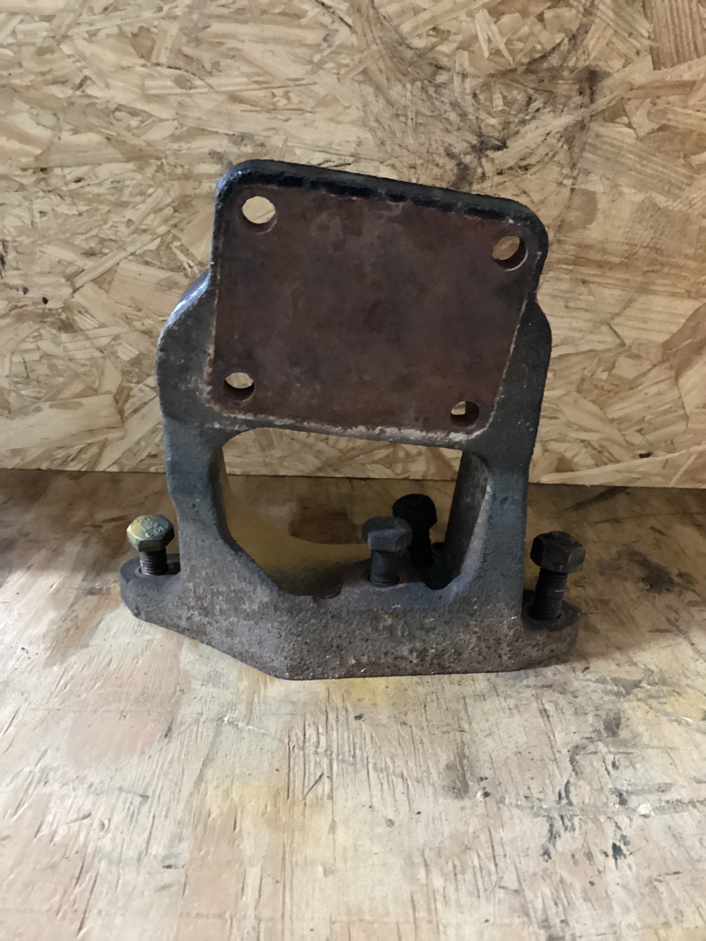 USED | TURBOCHARGER BRACKET MOUNTING CAT C13 | SKU1,320
