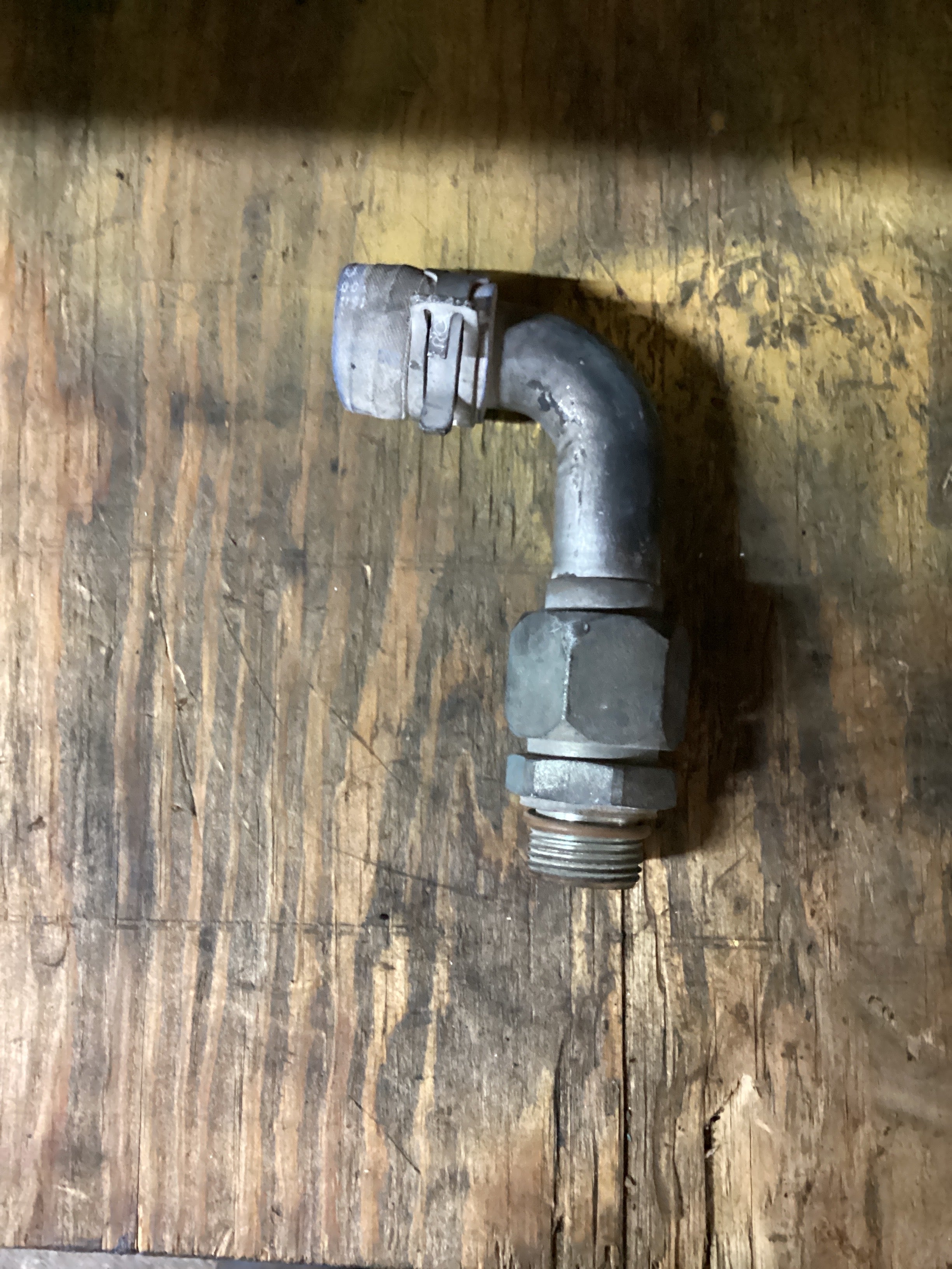 USED| ENGINE AIR COMPRESSOR COOLANT TUBE DETROIT | SKU1,443