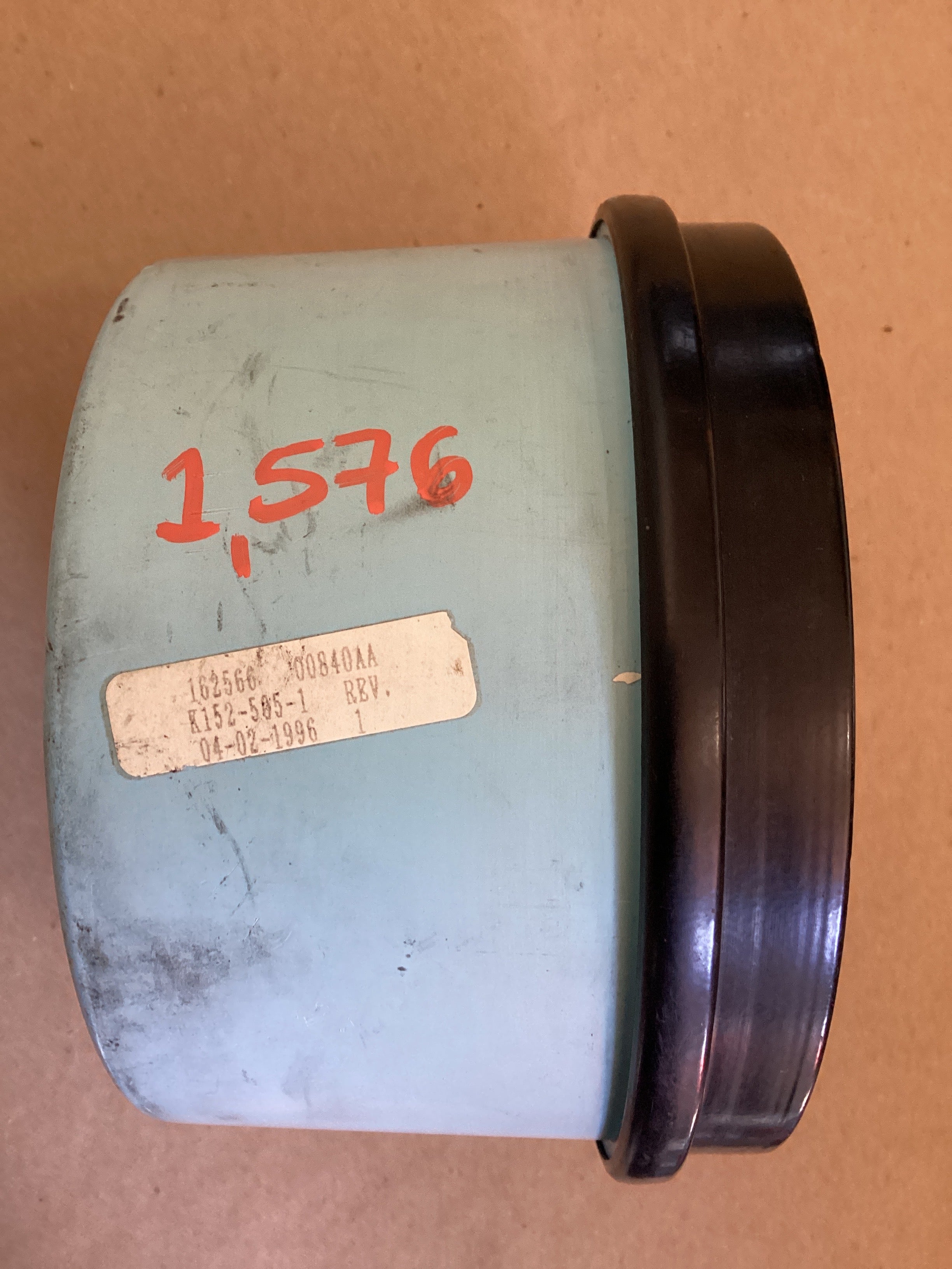 USED | DASHBOARD PANEL TACHOMETER RPM X 100 GAUGE KENWORTH | SKU1,576