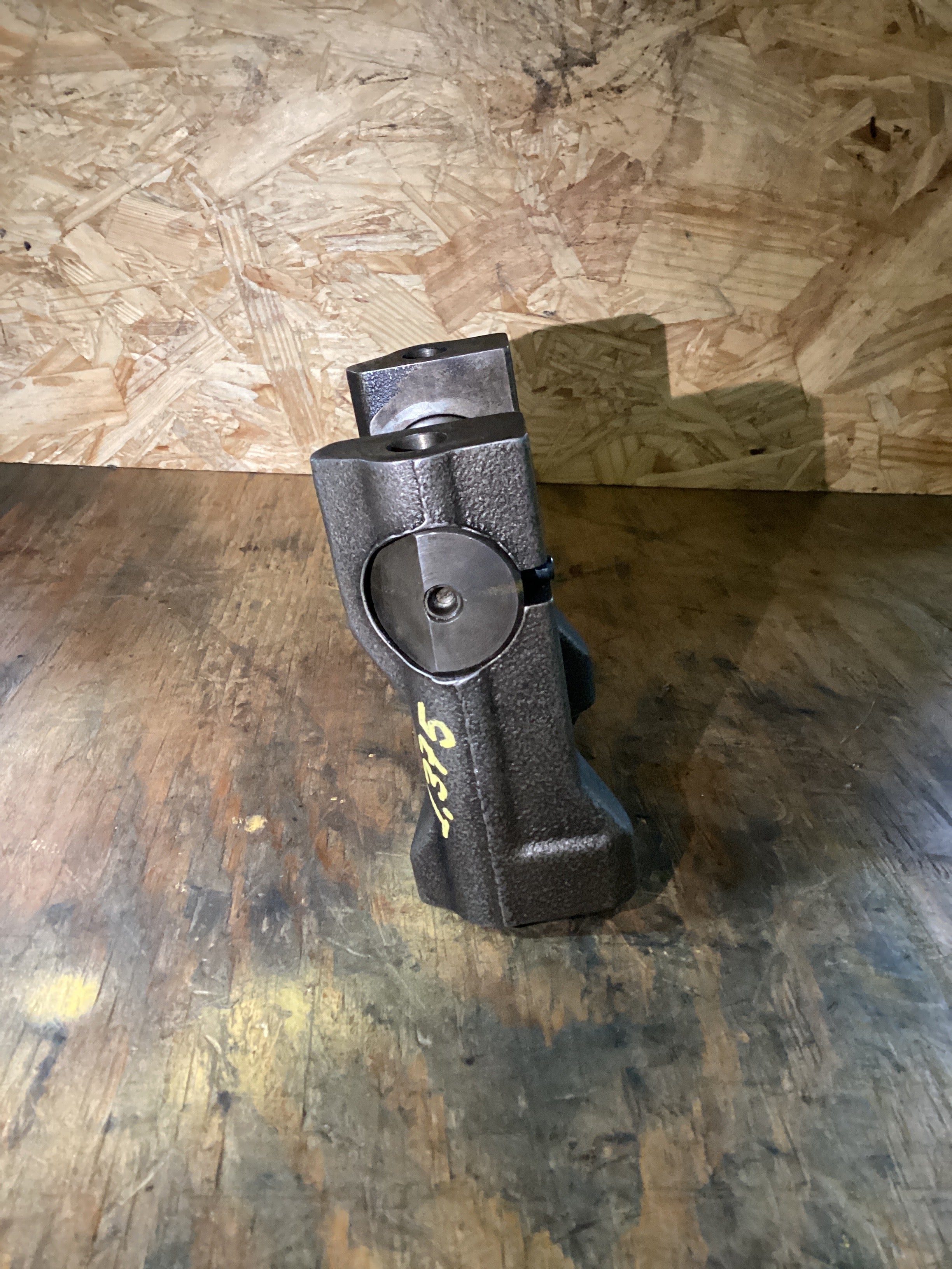 USED | ENGINE ROCKER ARM CAT C12 | SKU1,375