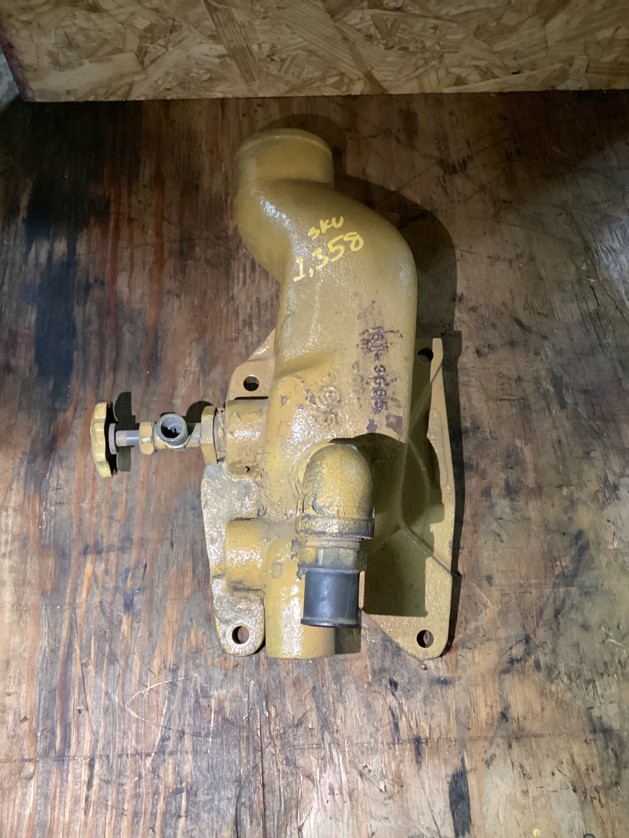 USED | ENGINE WATER PUMP HOUSING CAT C15 | SKU1,358
